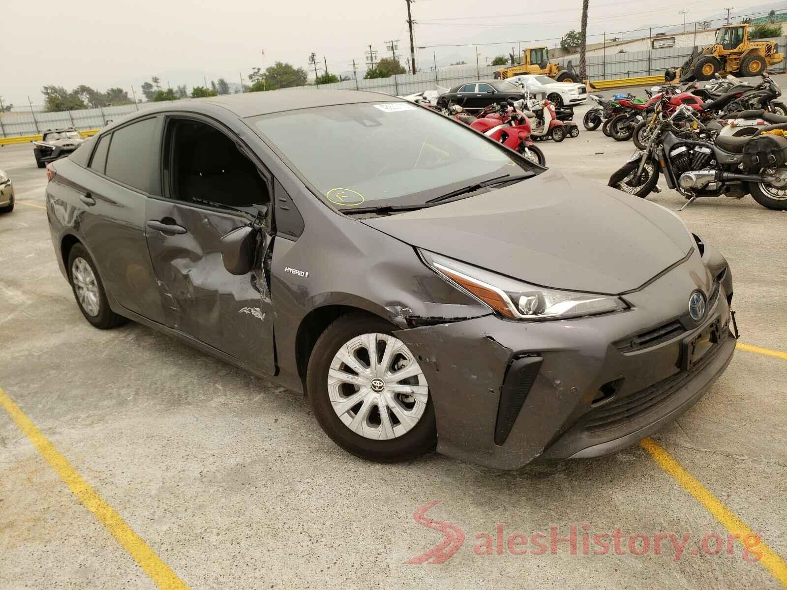 JTDKARFUXK3070188 2019 TOYOTA PRIUS