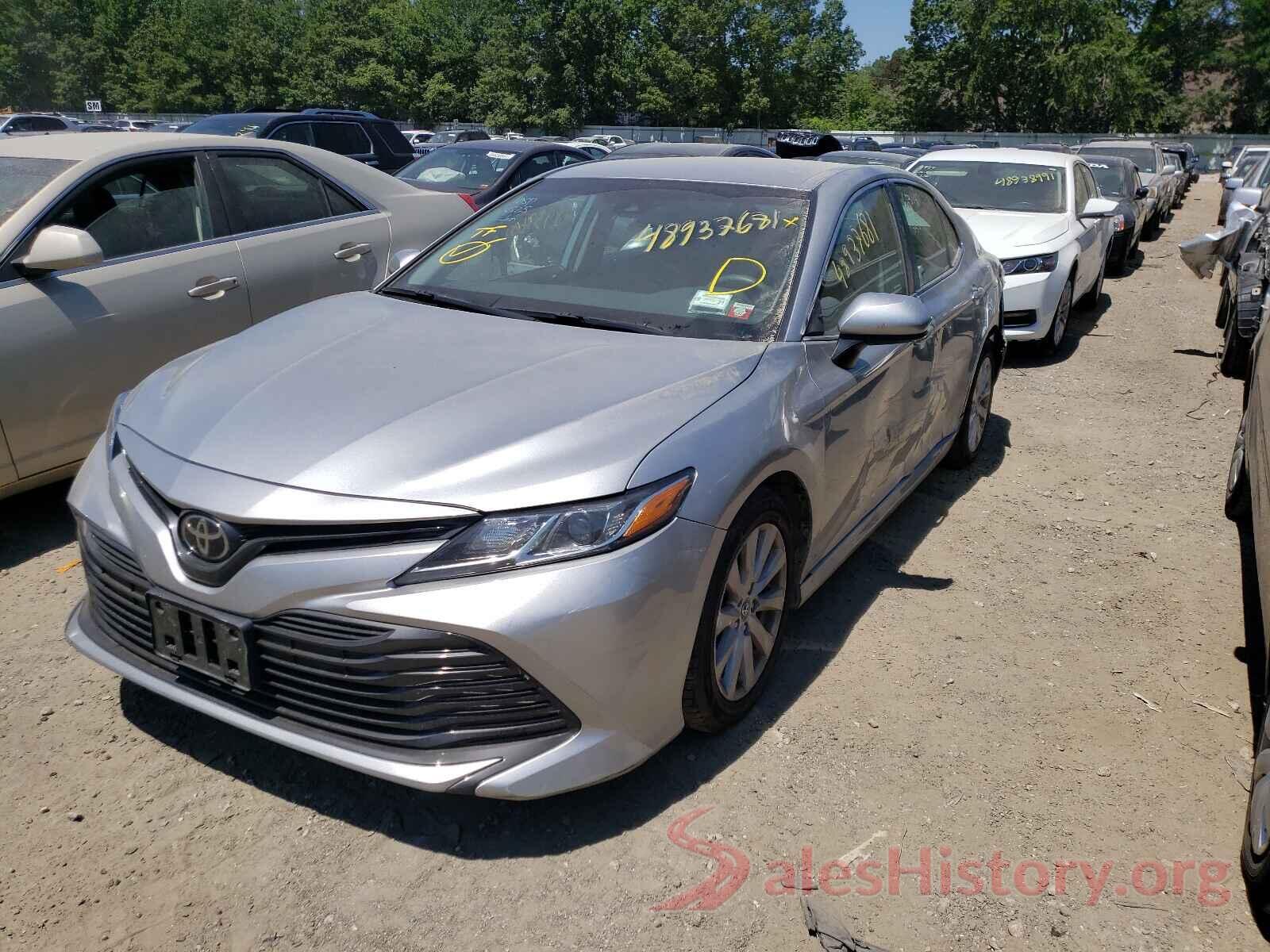 4T1B11HK4JU652725 2018 TOYOTA CAMRY