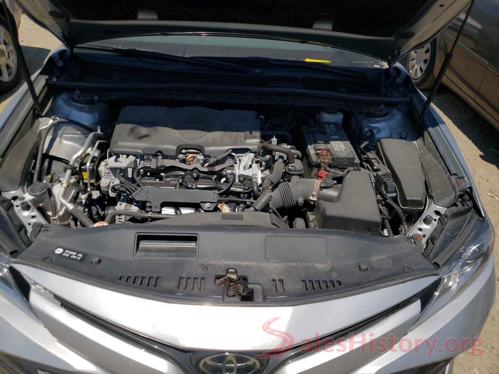 4T1B11HK4JU652725 2018 TOYOTA CAMRY