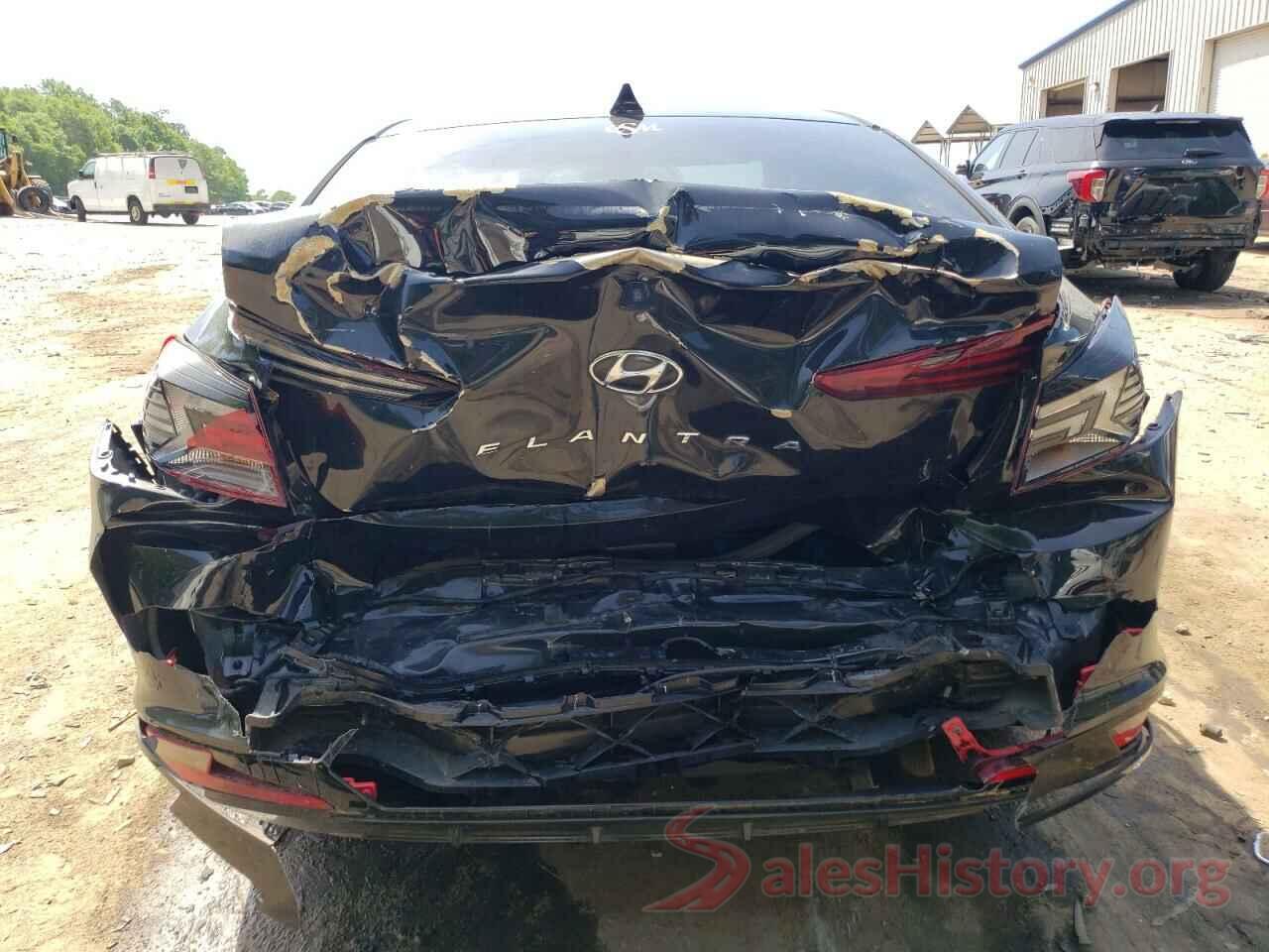 5NPD84LF2KH477049 2019 HYUNDAI ELANTRA