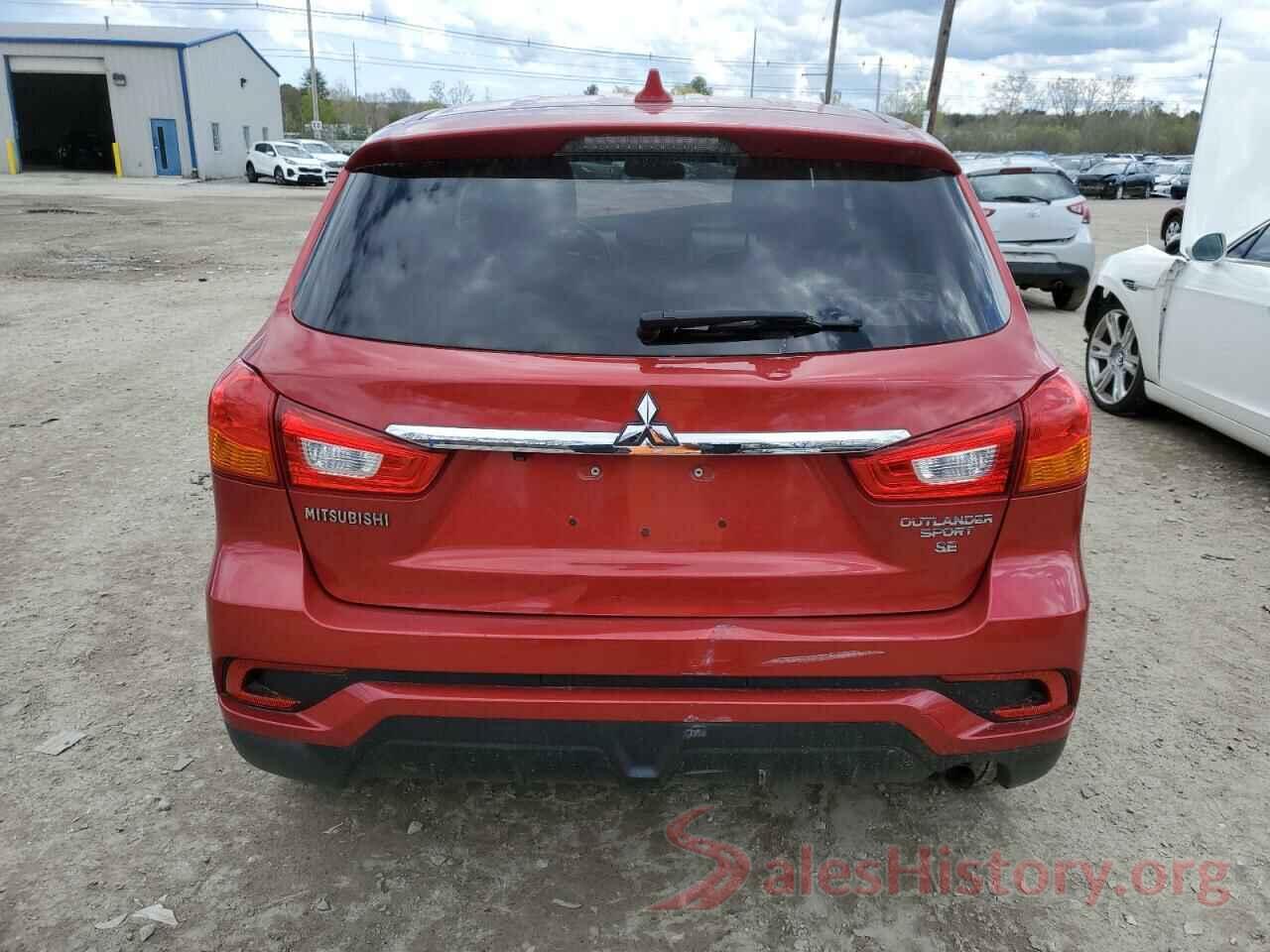 JA4AR3AW0JU000471 2018 MITSUBISHI OUTLANDER