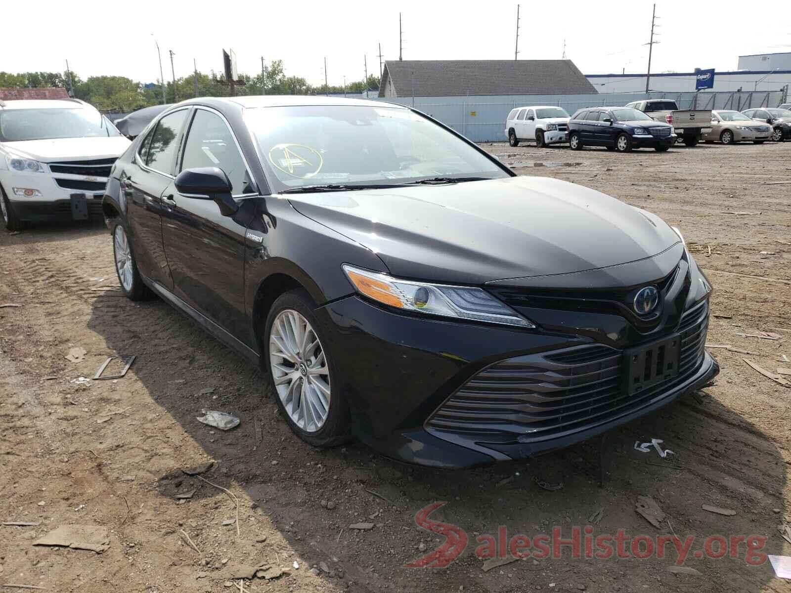 4T1B21HK3JU509276 2018 TOYOTA CAMRY