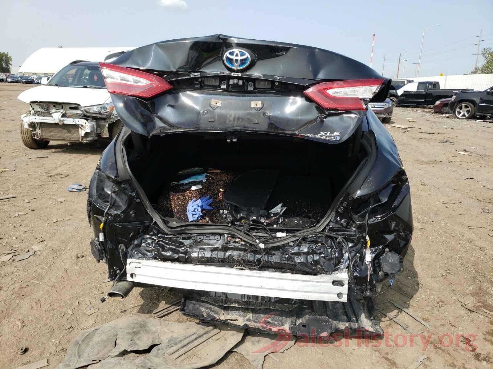 4T1B21HK3JU509276 2018 TOYOTA CAMRY