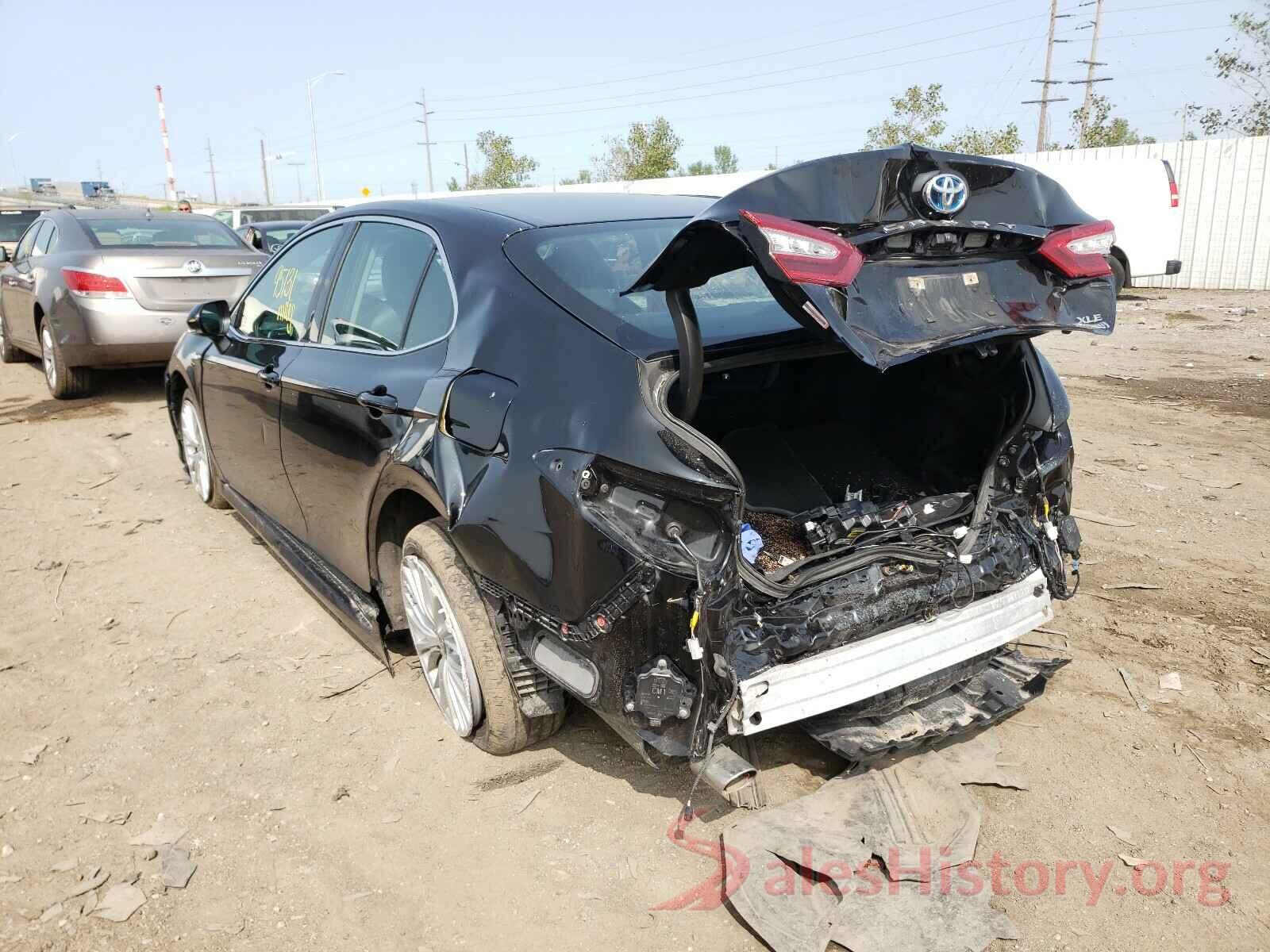 4T1B21HK3JU509276 2018 TOYOTA CAMRY