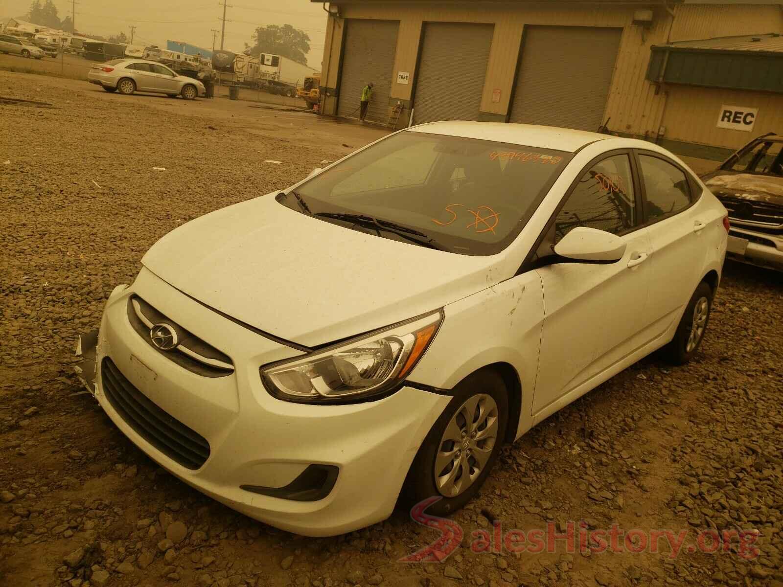 KMHCT4AE9GU038329 2016 HYUNDAI ACCENT