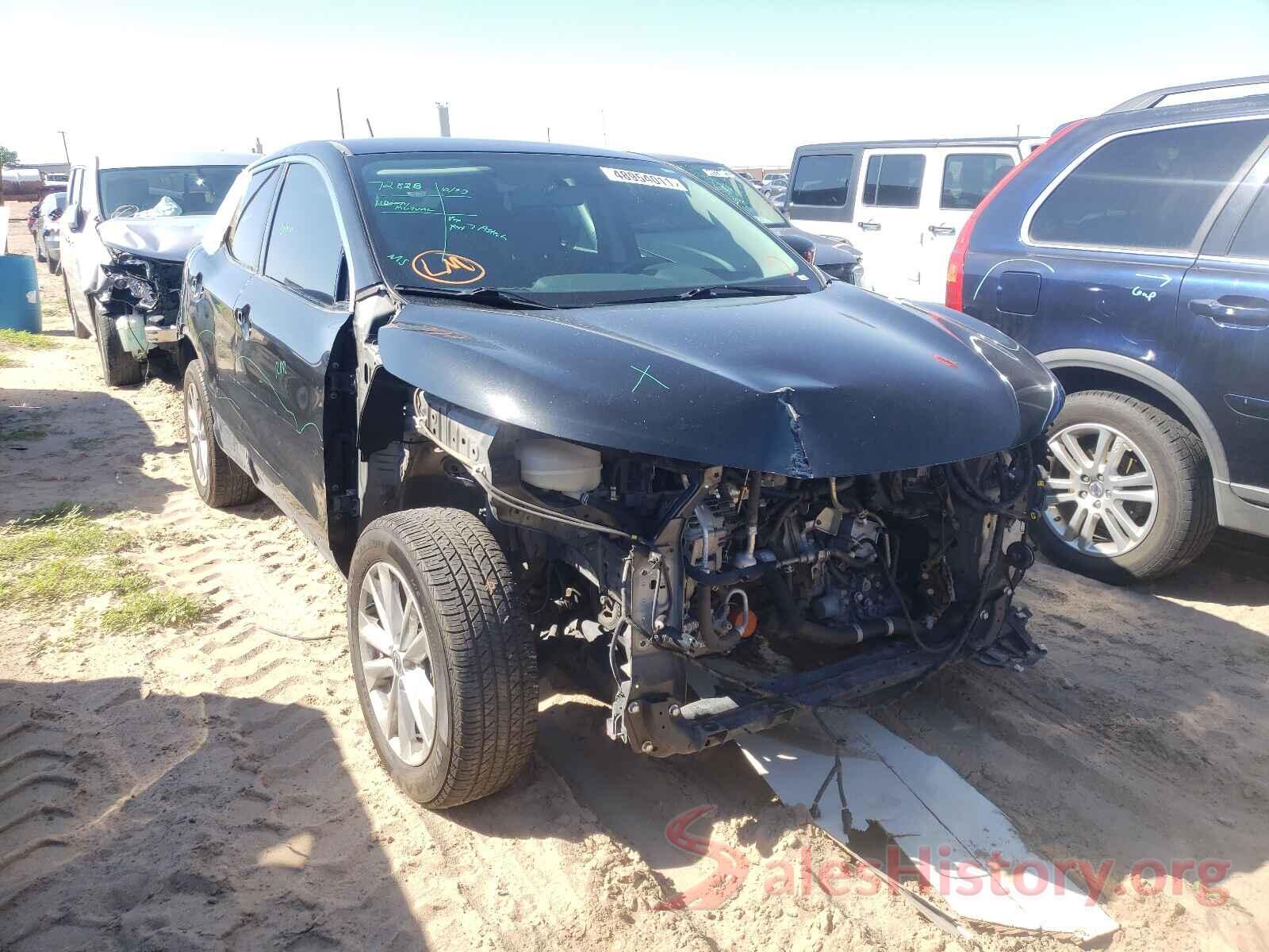 JN1BJ1CP1JW190719 2018 NISSAN ROGUE