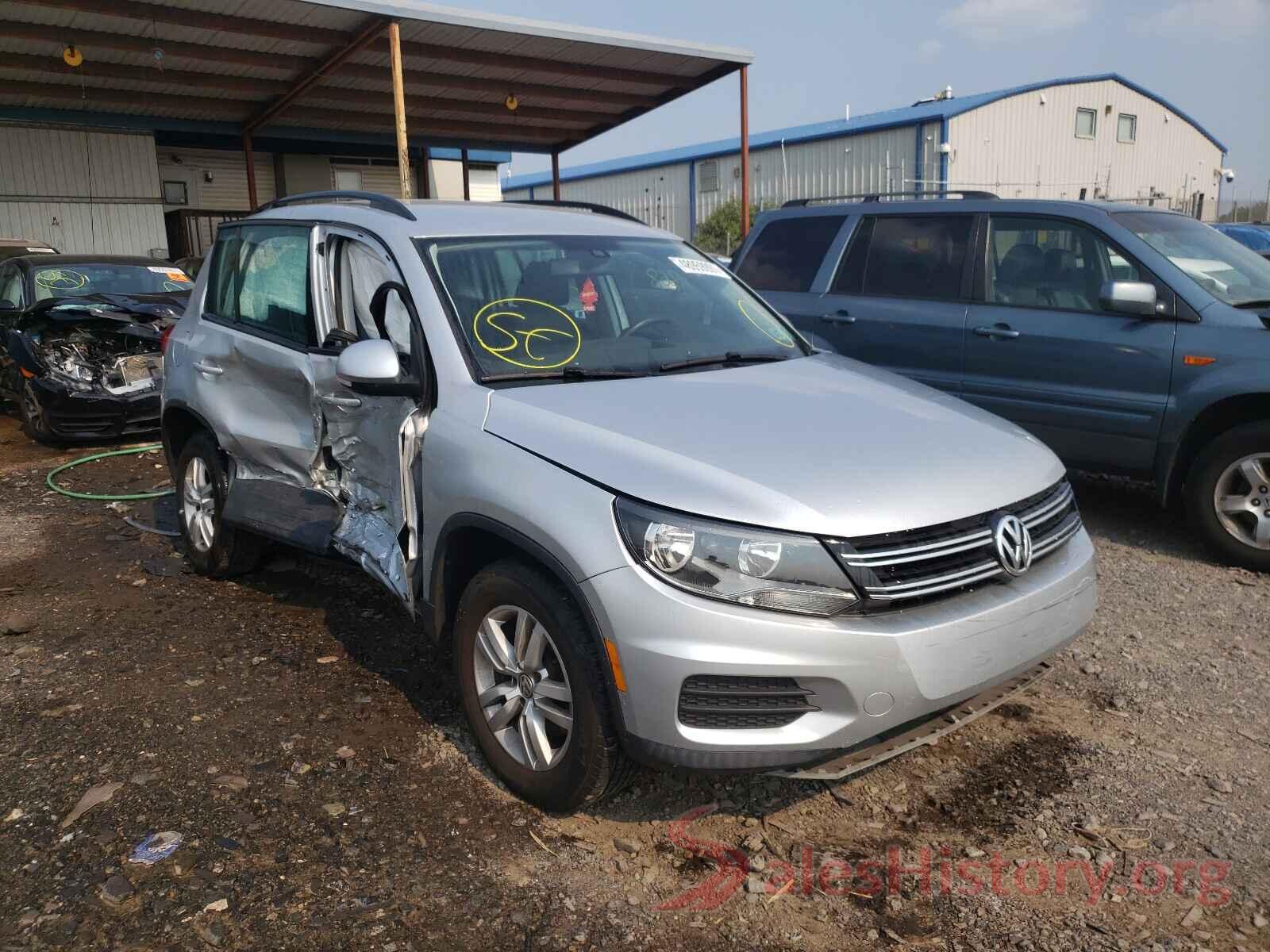 WVGBV7AX0GW585101 2016 VOLKSWAGEN TIGUAN