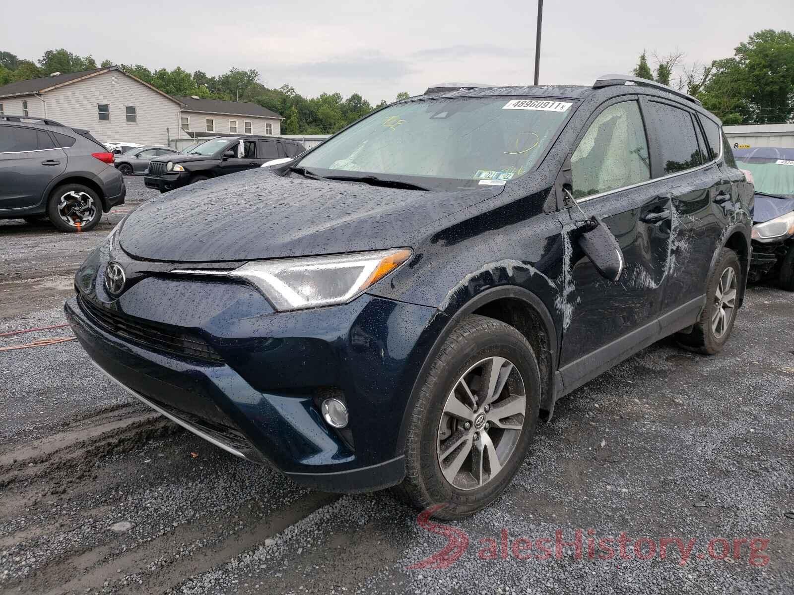 JTMRFREV6HD205535 2017 TOYOTA RAV4