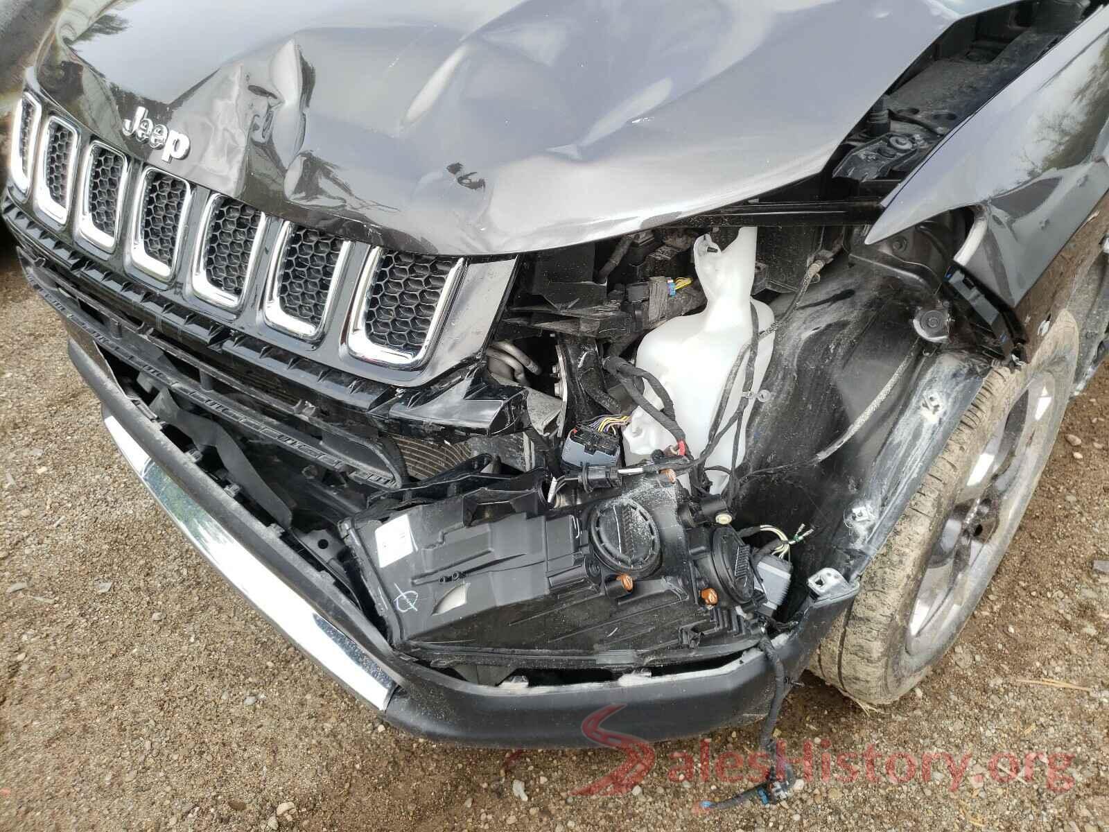 3C4NJDCB2KT818486 2019 JEEP COMPASS