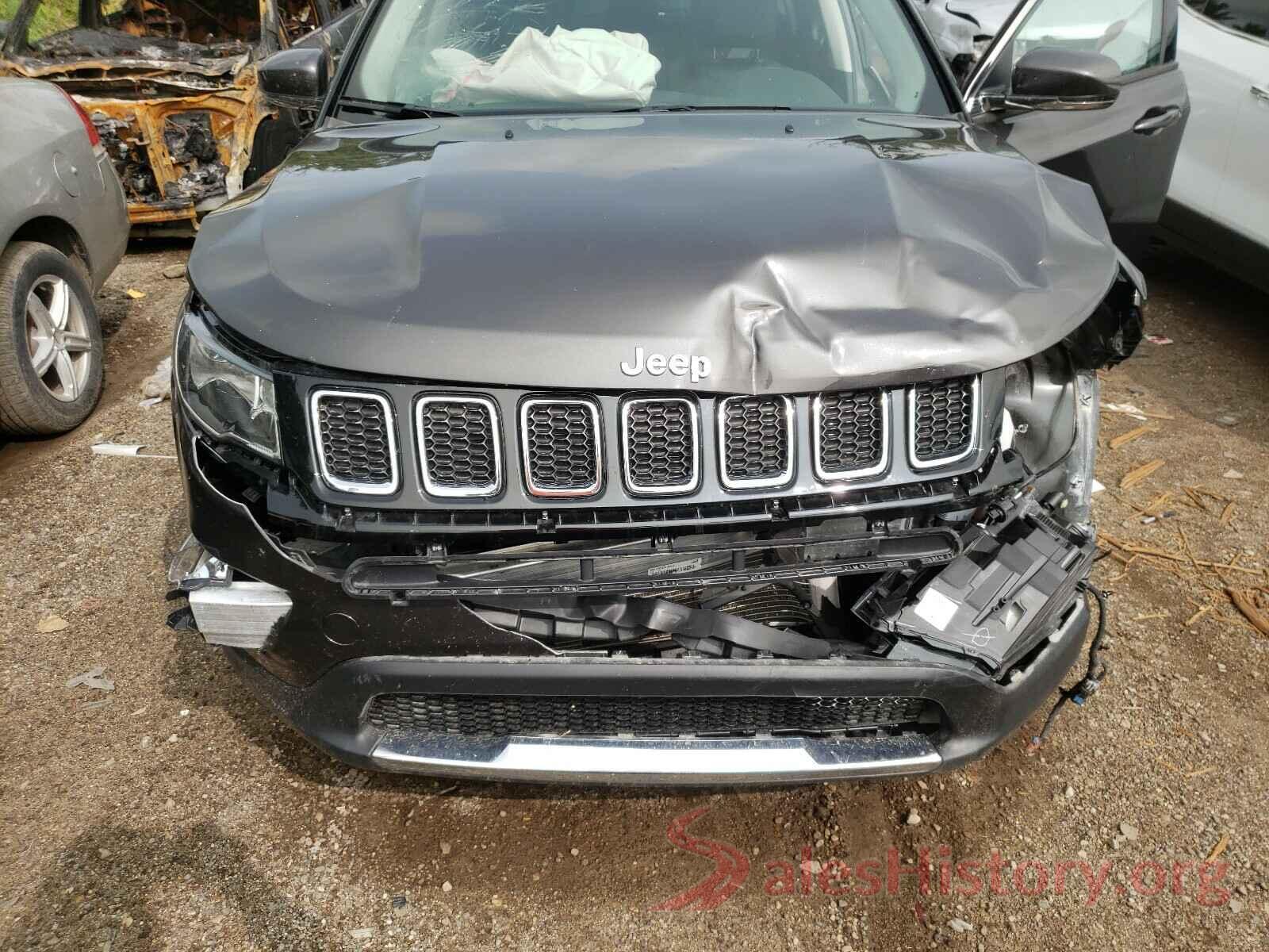 3C4NJDCB2KT818486 2019 JEEP COMPASS