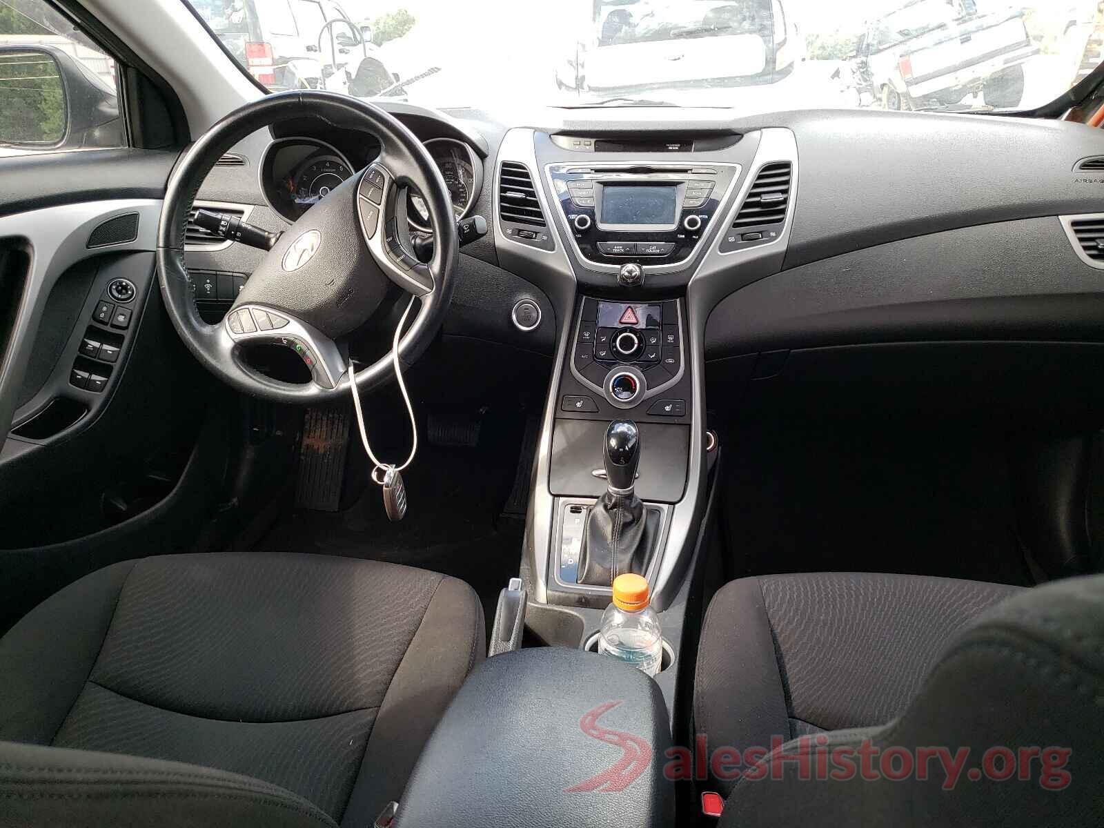 KMHDH4AE6GU584608 2016 HYUNDAI ELANTRA