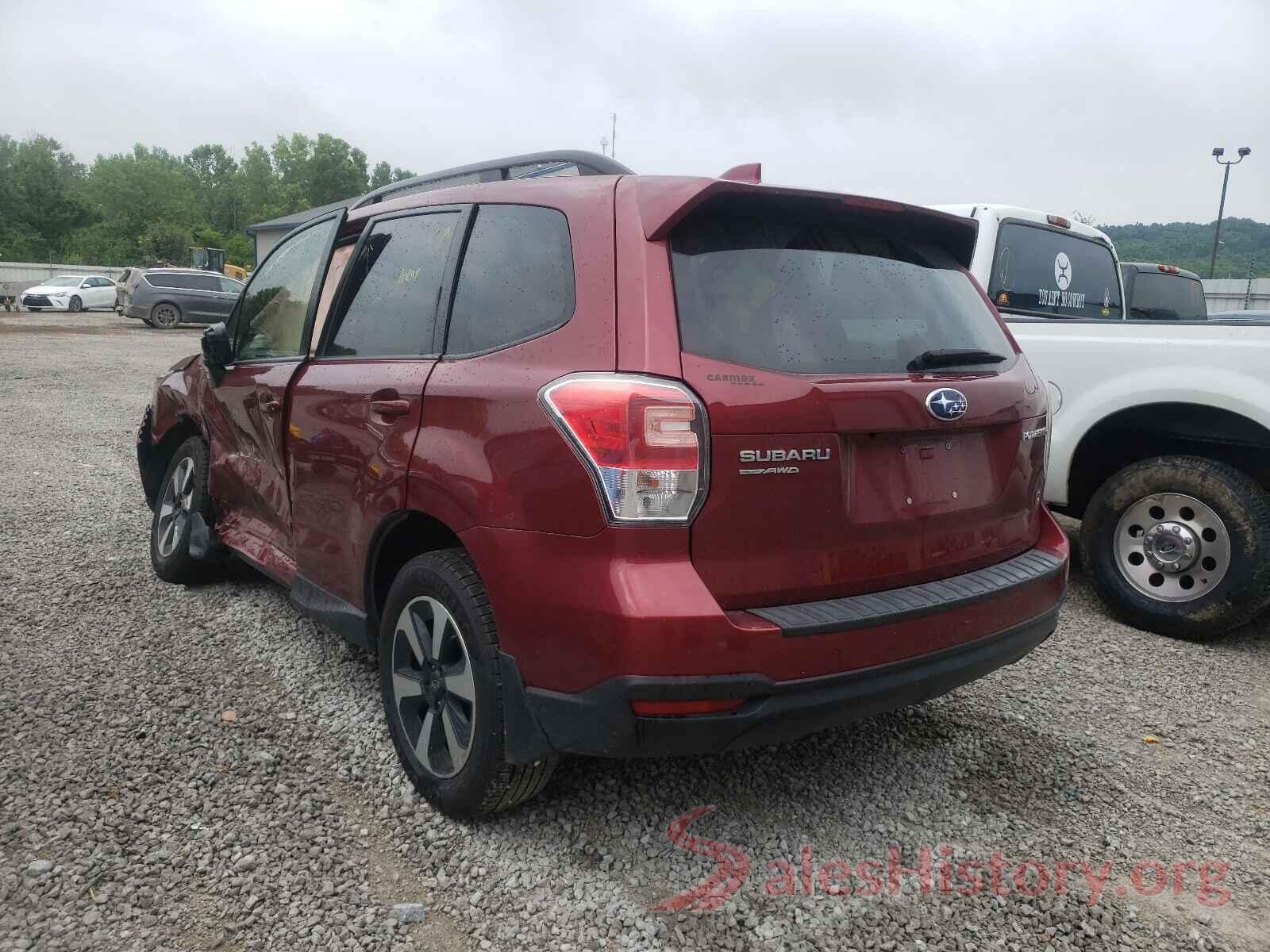 JF2SJAGC3JH411926 2018 SUBARU FORESTER