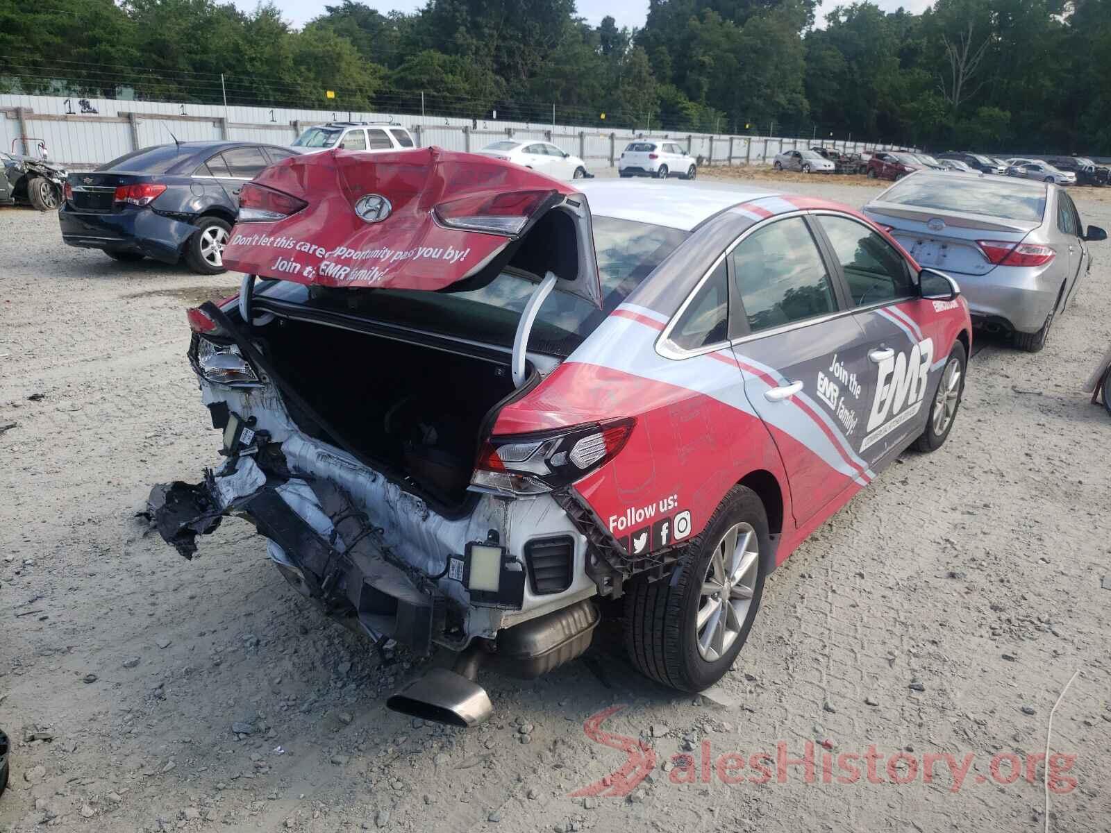 5NPE24AF2JH695385 2018 HYUNDAI SONATA