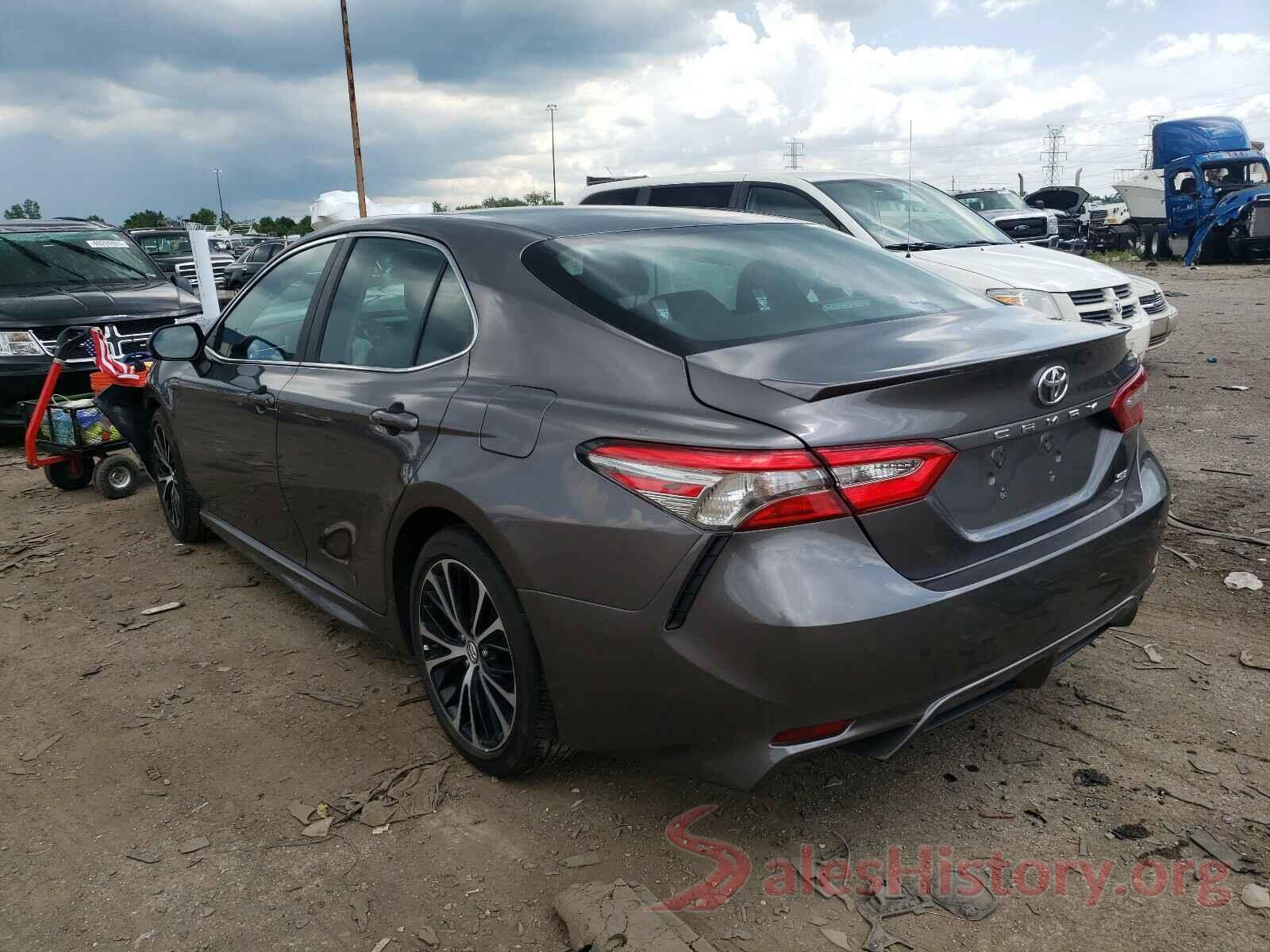 4T1B11HKXJU628607 2018 TOYOTA CAMRY