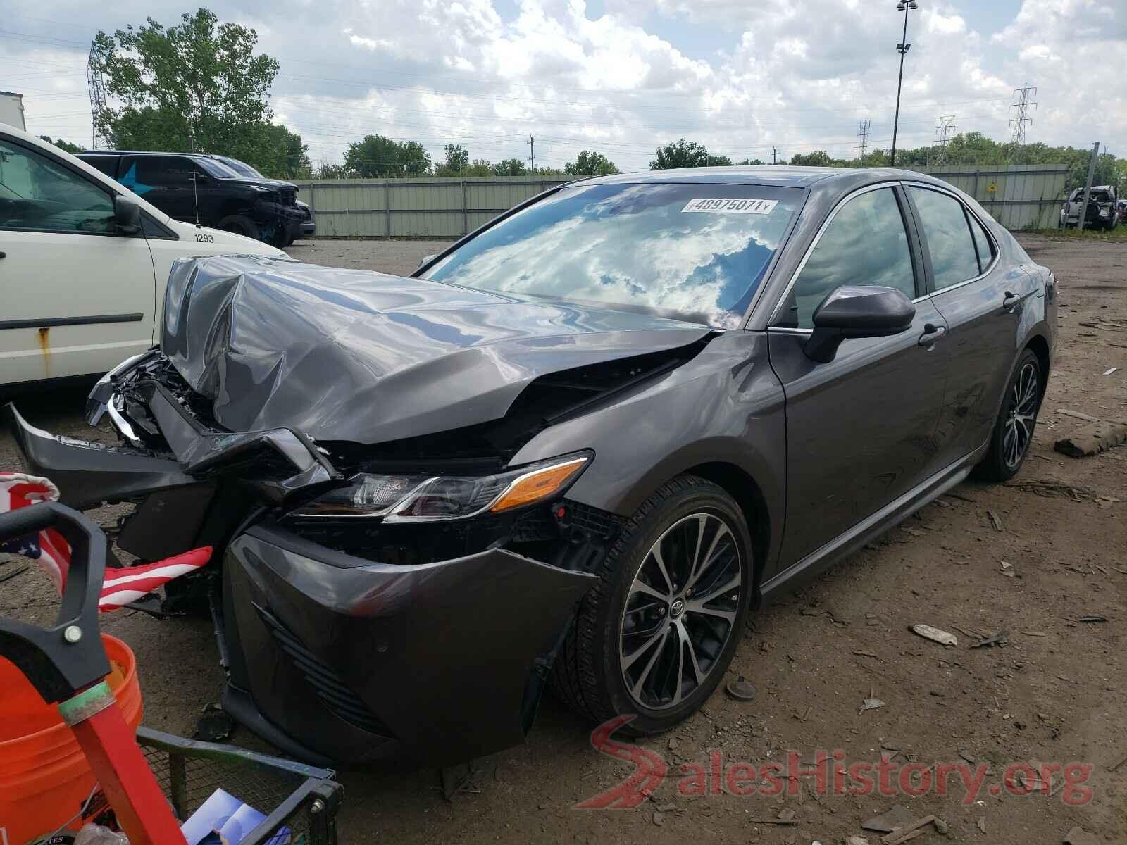 4T1B11HKXJU628607 2018 TOYOTA CAMRY