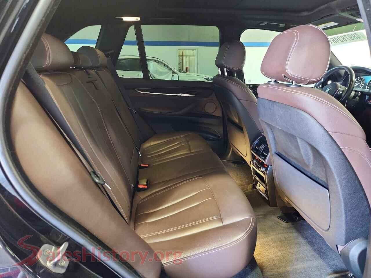 2017 BMW X5 VIN 5UXKR0C32H0V78311, VIN plate