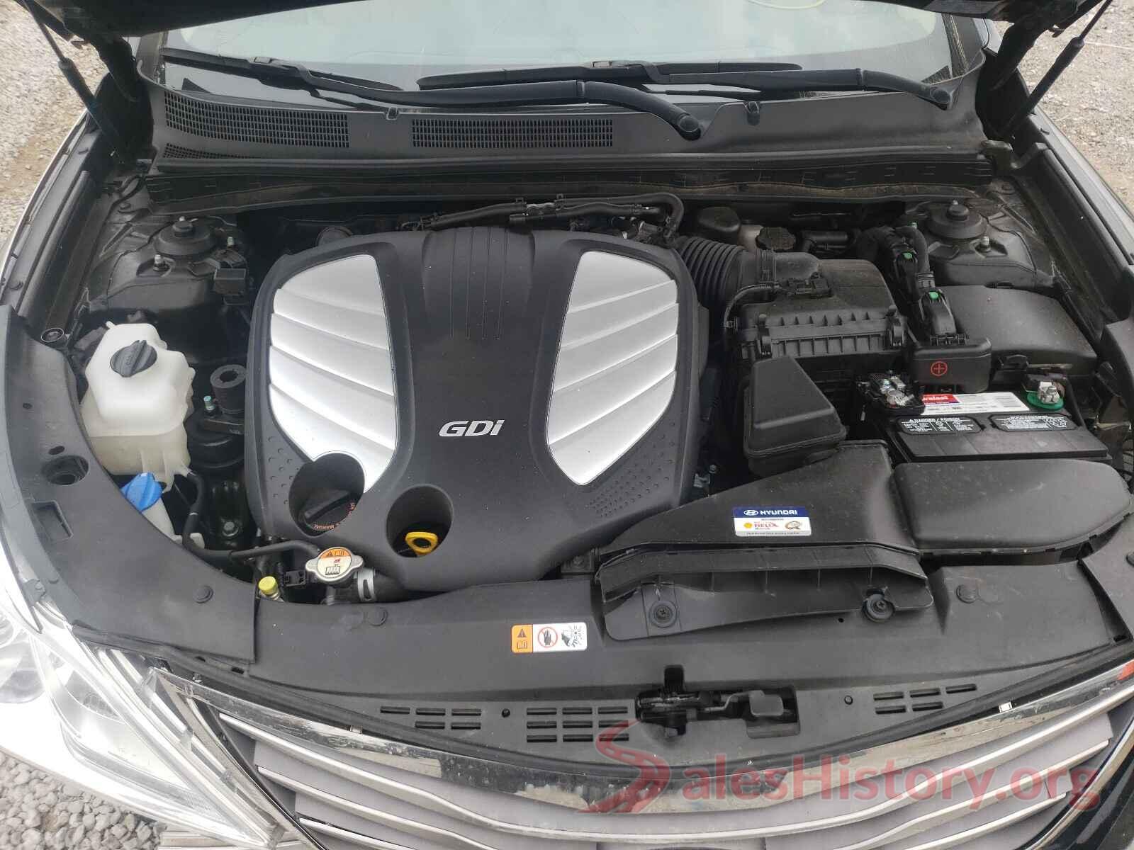 KMHFG4JG3GA569465 2016 HYUNDAI AZERA