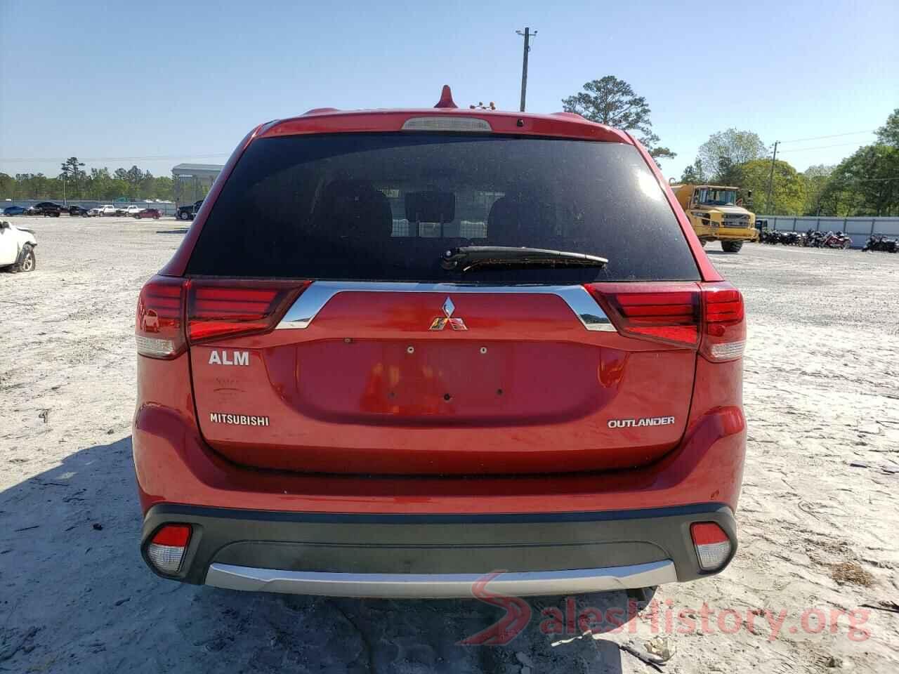 JA4AZ3A33JZ042657 2018 MITSUBISHI OUTLANDER