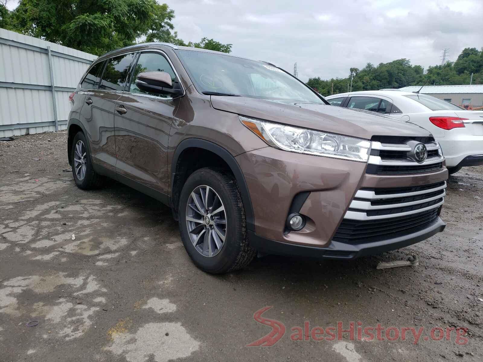 5TDJZRFH4KS993076 2019 TOYOTA HIGHLANDER