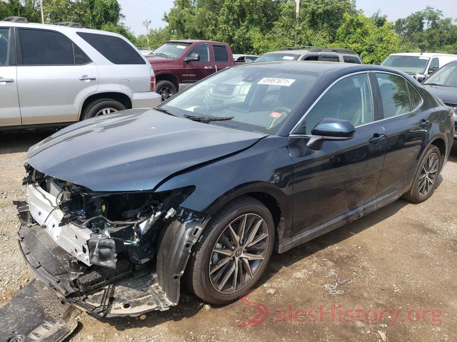 4T1G11AK6MU557152 2021 TOYOTA CAMRY