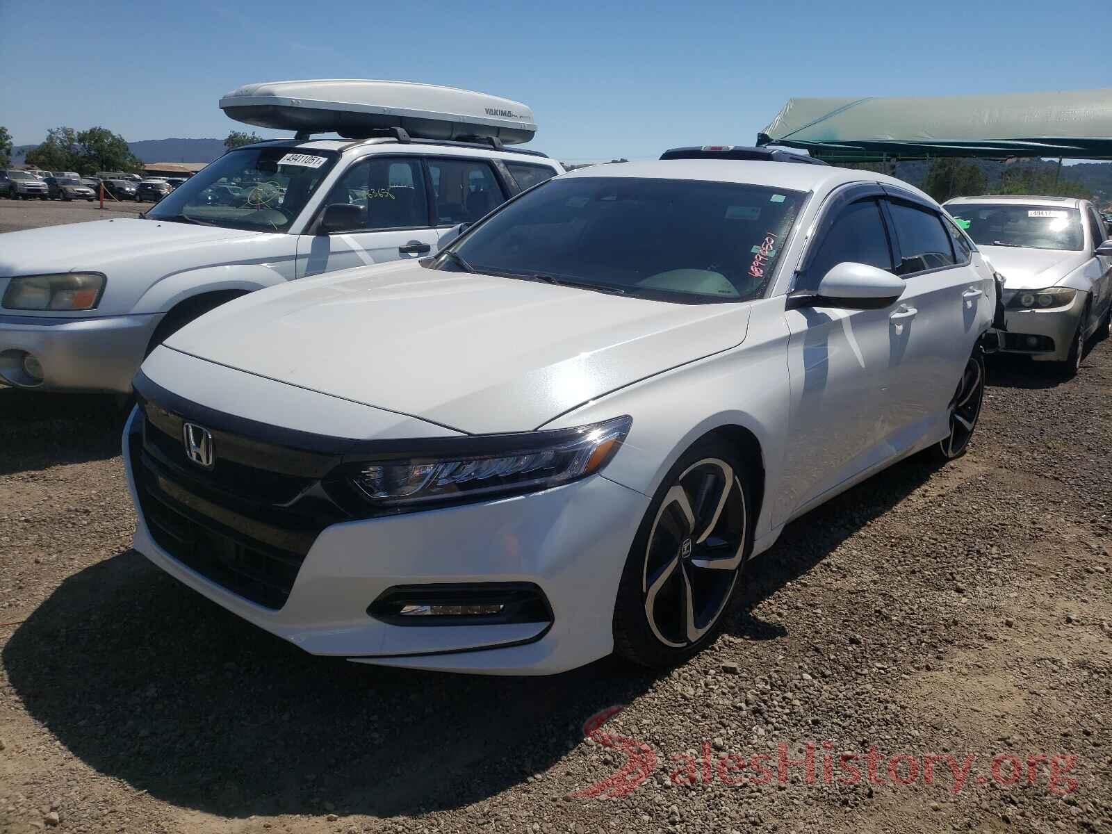 1HGCV1F36JA255495 2018 HONDA ACCORD