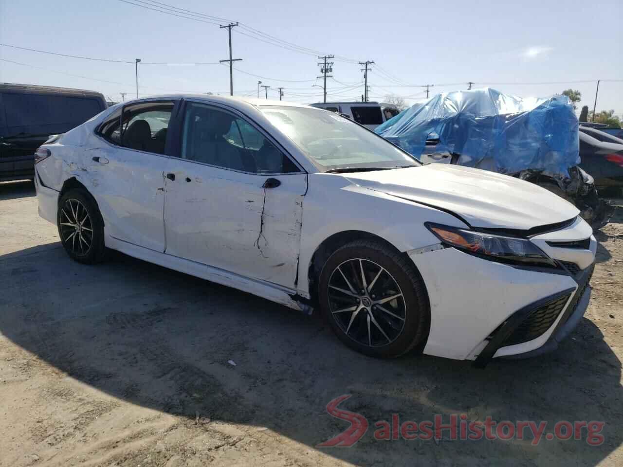 4T1G11AK7NU058829 2022 TOYOTA CAMRY