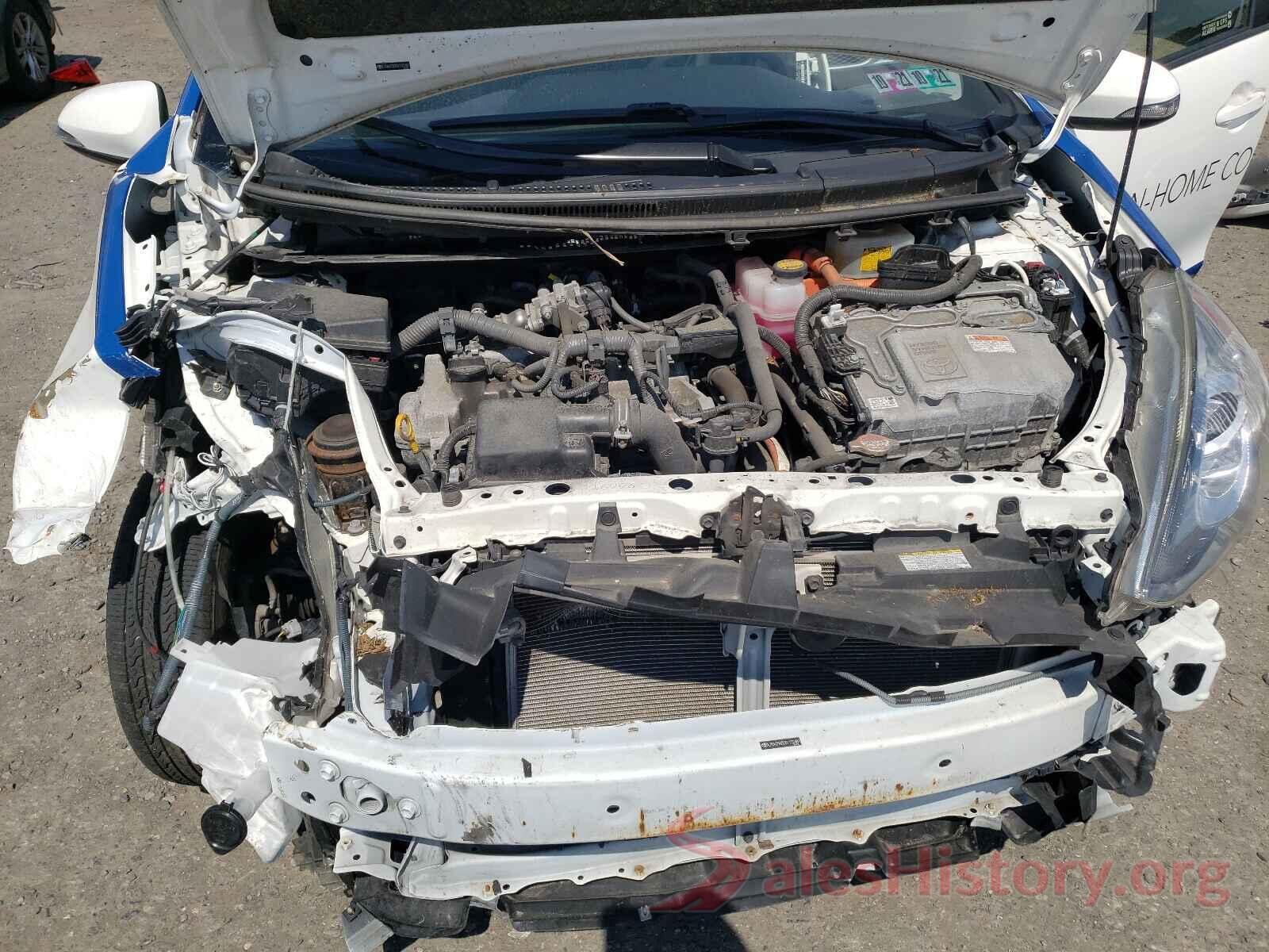 JTDKDTB30G1122481 2016 TOYOTA PRIUS