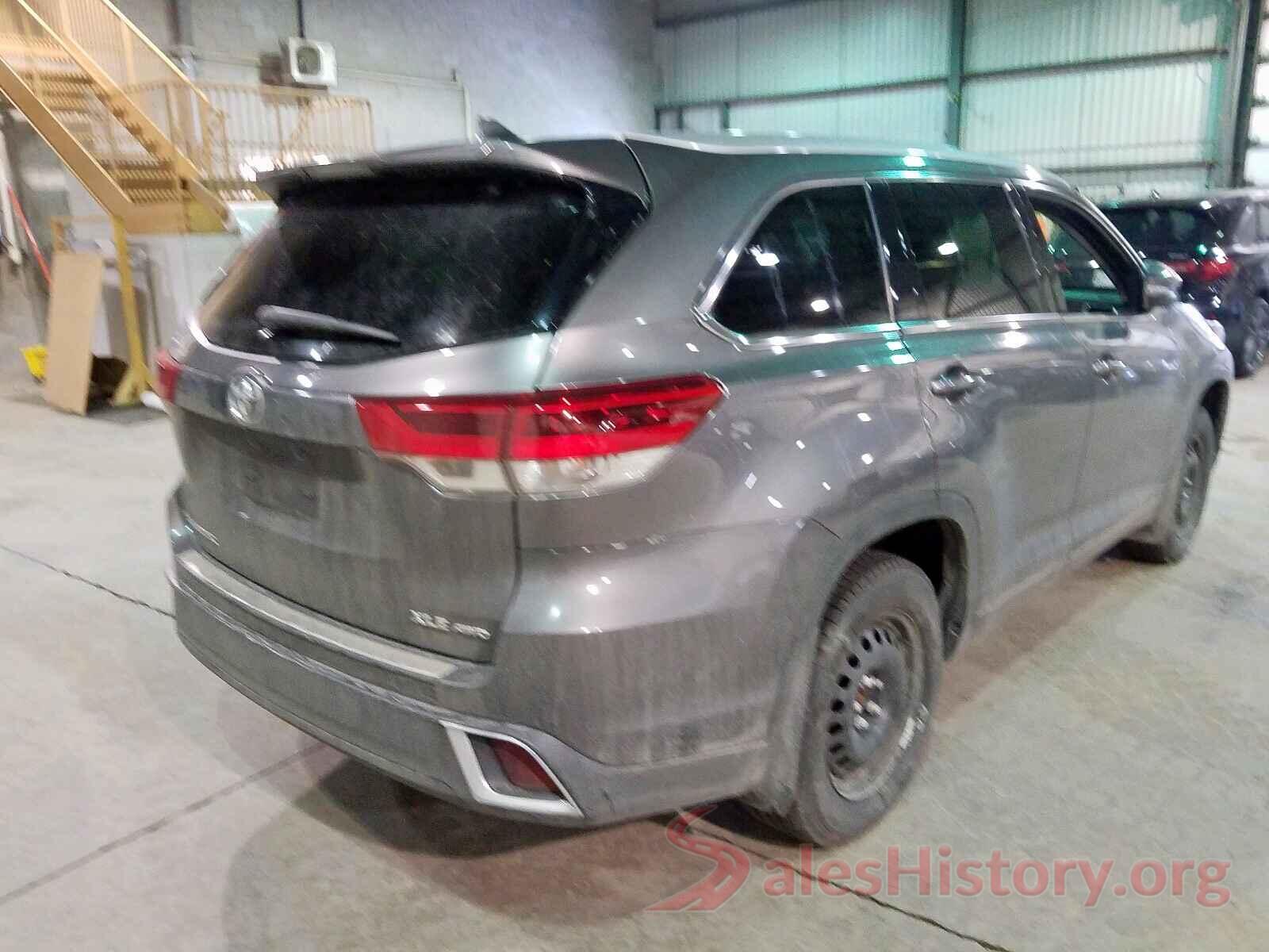 5TDJZRFH8HS442125 2017 TOYOTA HIGHLANDER