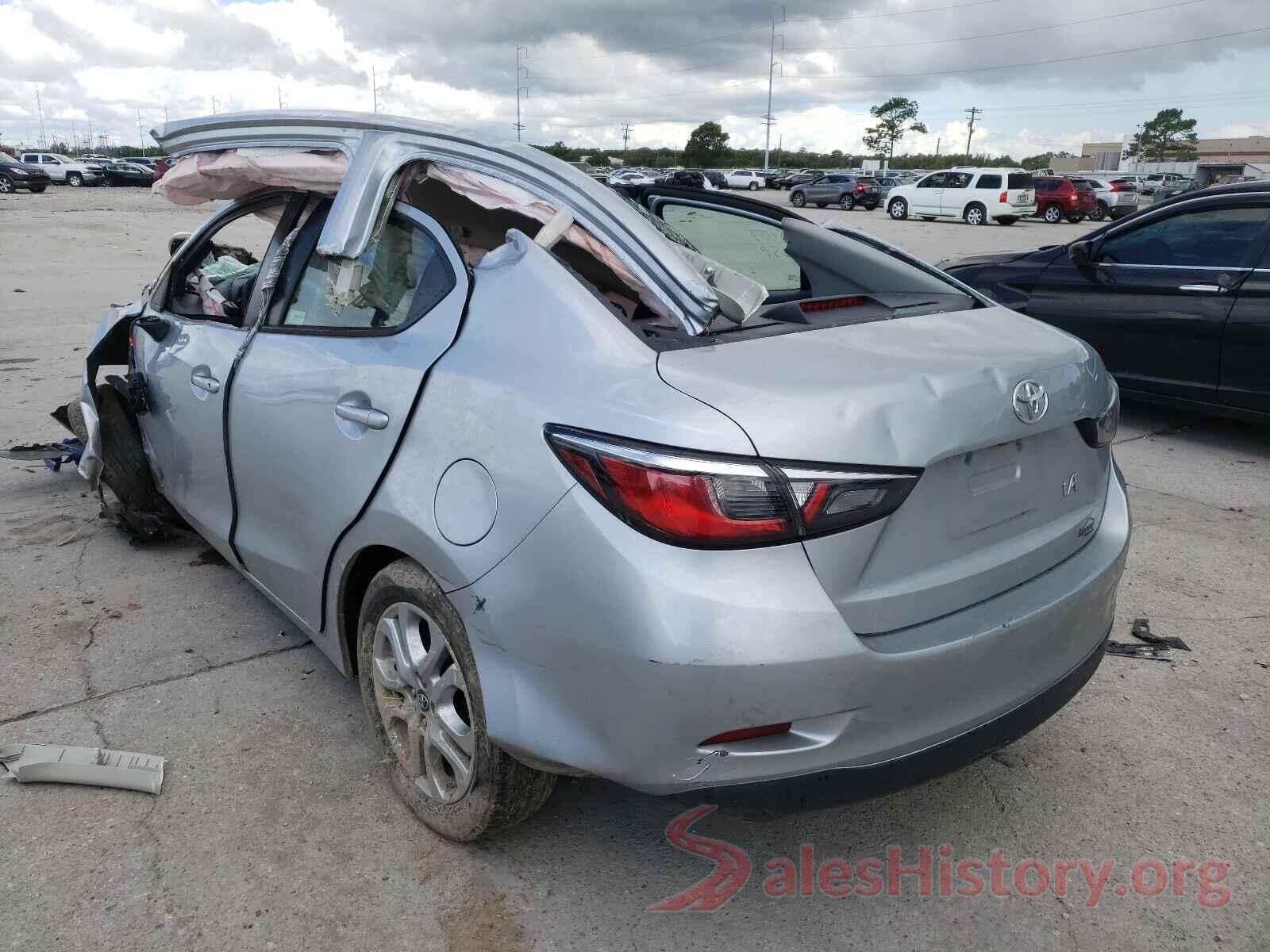 3MYDLBYV5JY325529 2018 TOYOTA YARIS