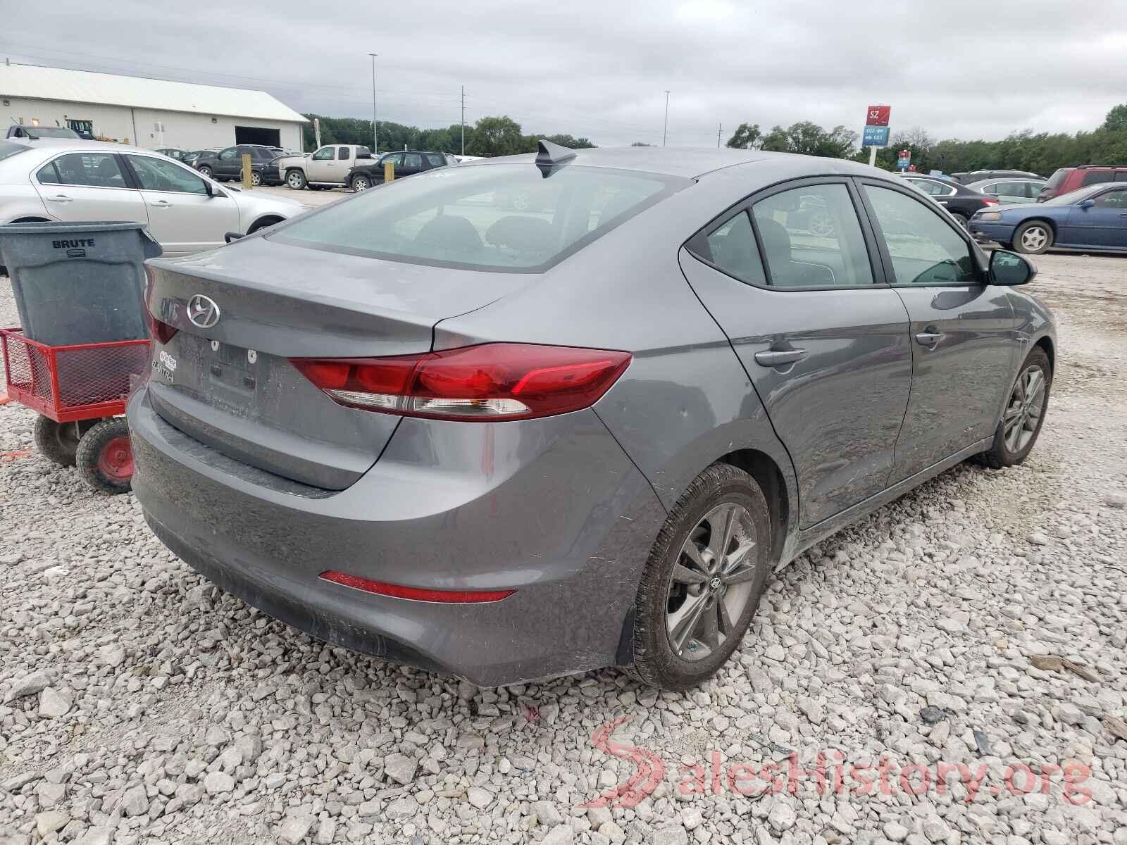 5NPD84LF5JH322302 2018 HYUNDAI ELANTRA