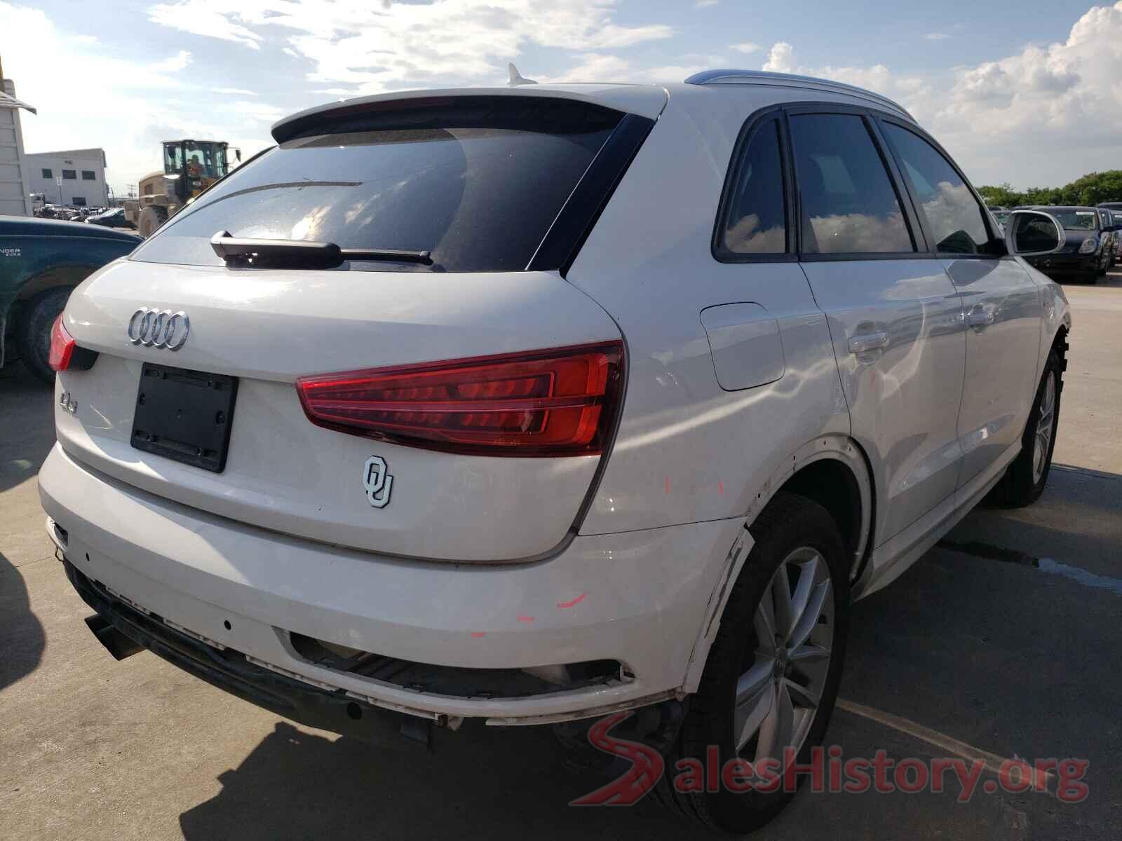 WA1BCCFS4JR002237 2018 AUDI Q3