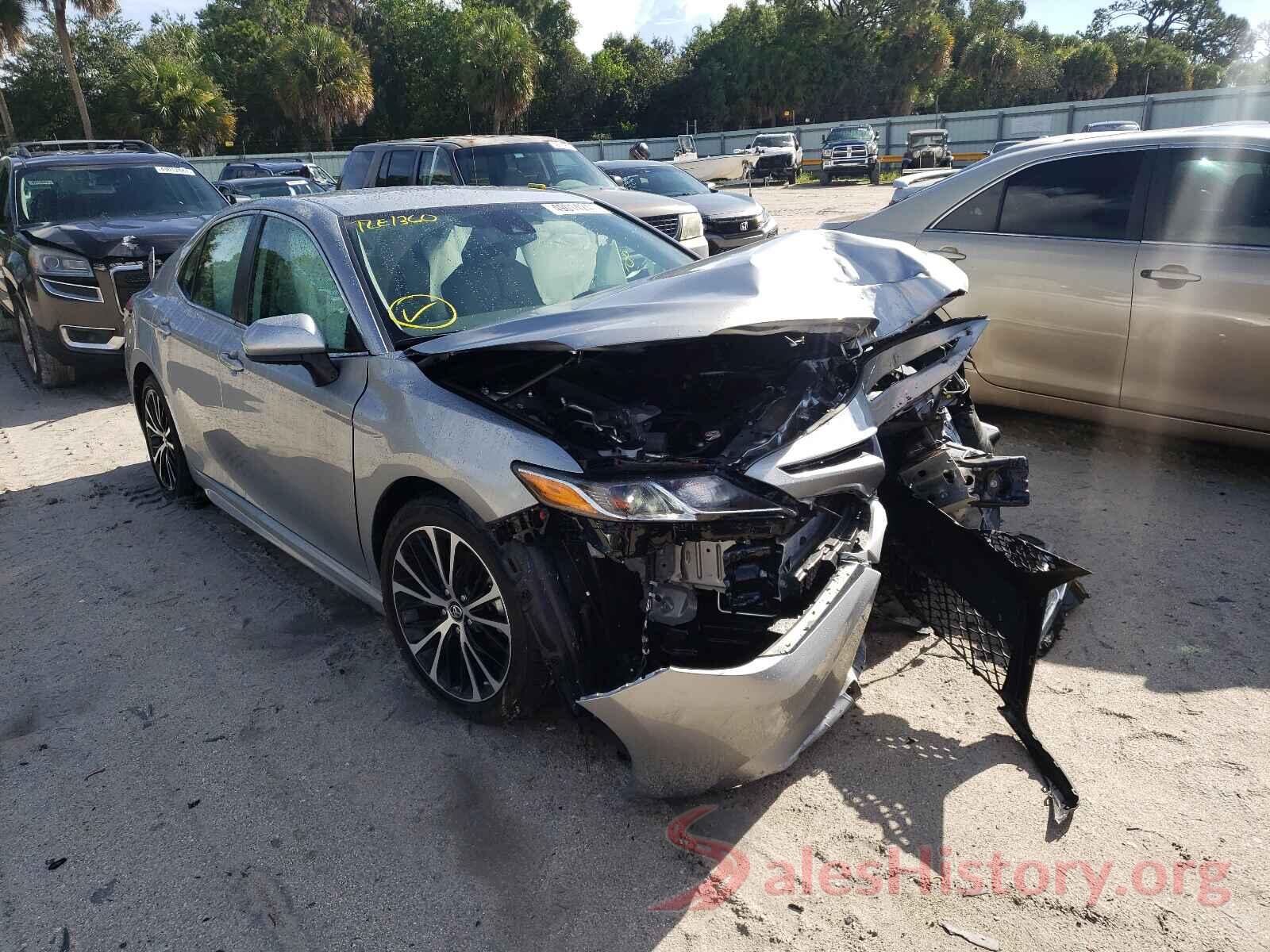 4T1B11HK3KU295104 2019 TOYOTA CAMRY