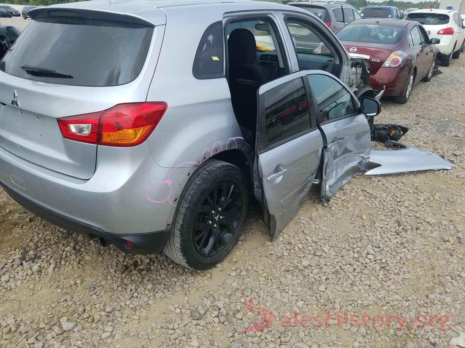 JA4AP3AU7HZ067408 2017 MITSUBISHI OUTLANDER