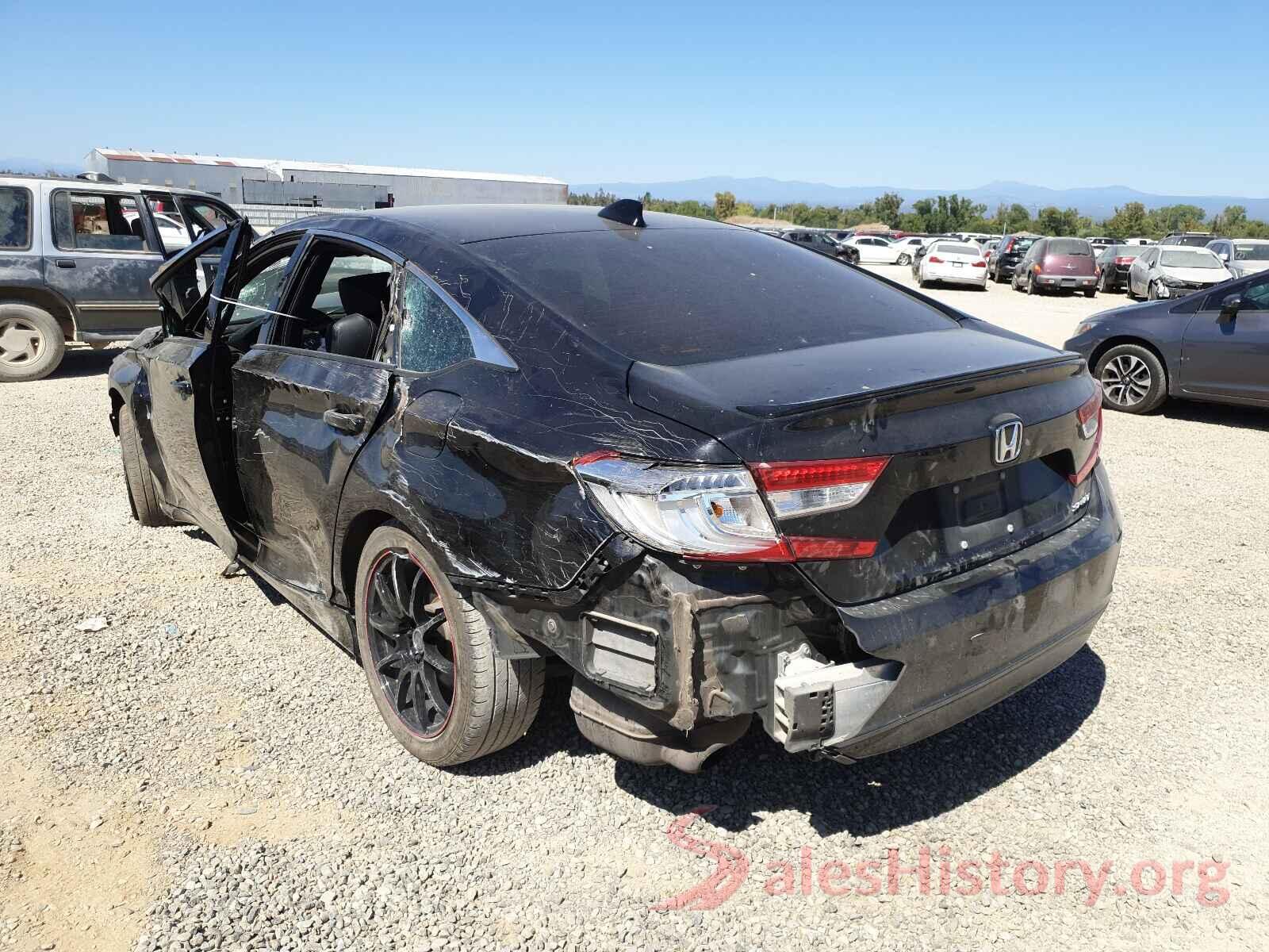 1HGCV1F33JA077920 2018 HONDA ACCORD