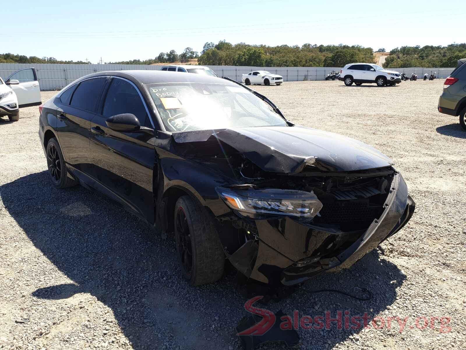 1HGCV1F33JA077920 2018 HONDA ACCORD