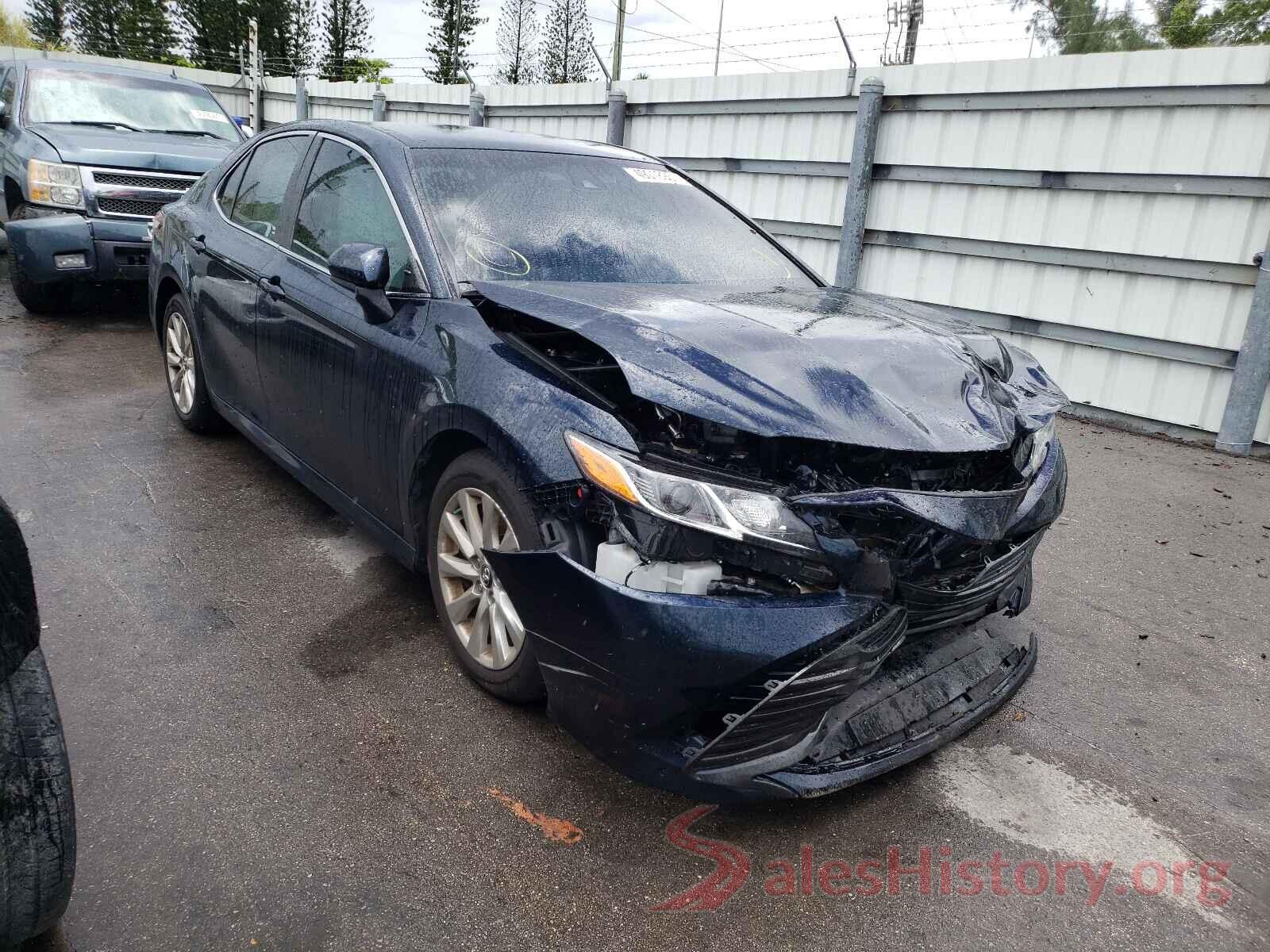 4T1B11HK4JU510455 2018 TOYOTA CAMRY