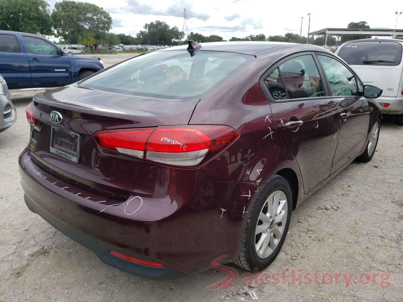 3KPFL4A7XHE008646 2017 KIA FORTE