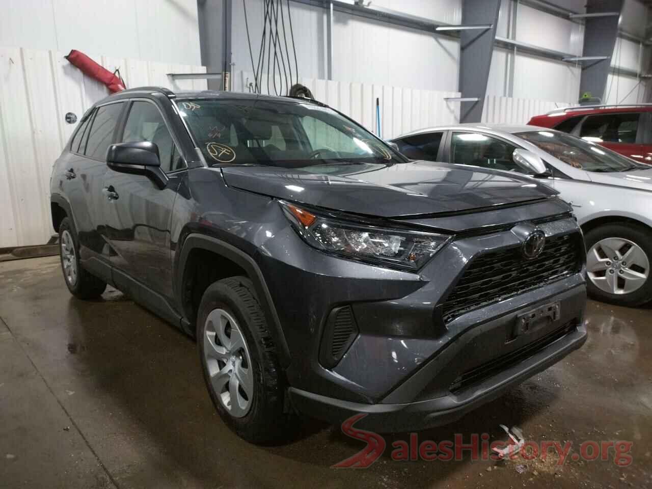 2T3F1RFV4KW079718 2019 TOYOTA RAV4