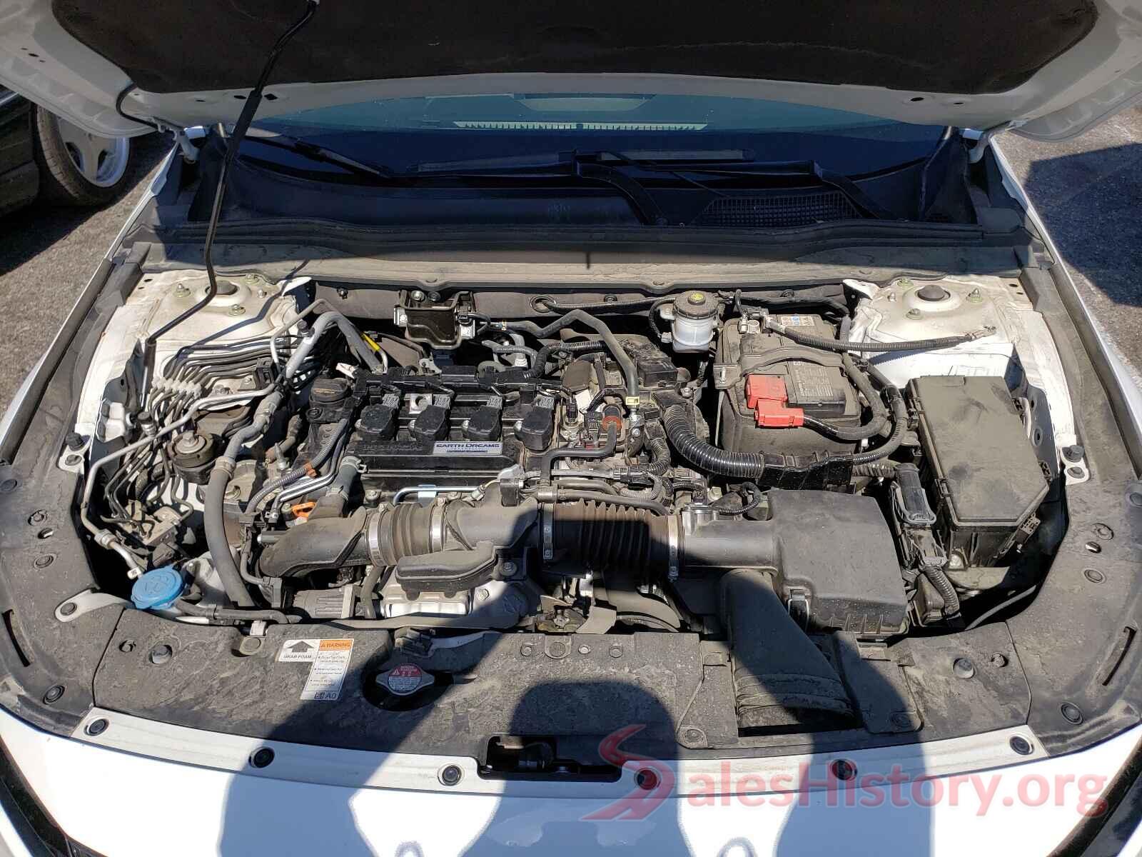 1HGCV1F35JA159390 2018 HONDA ACCORD