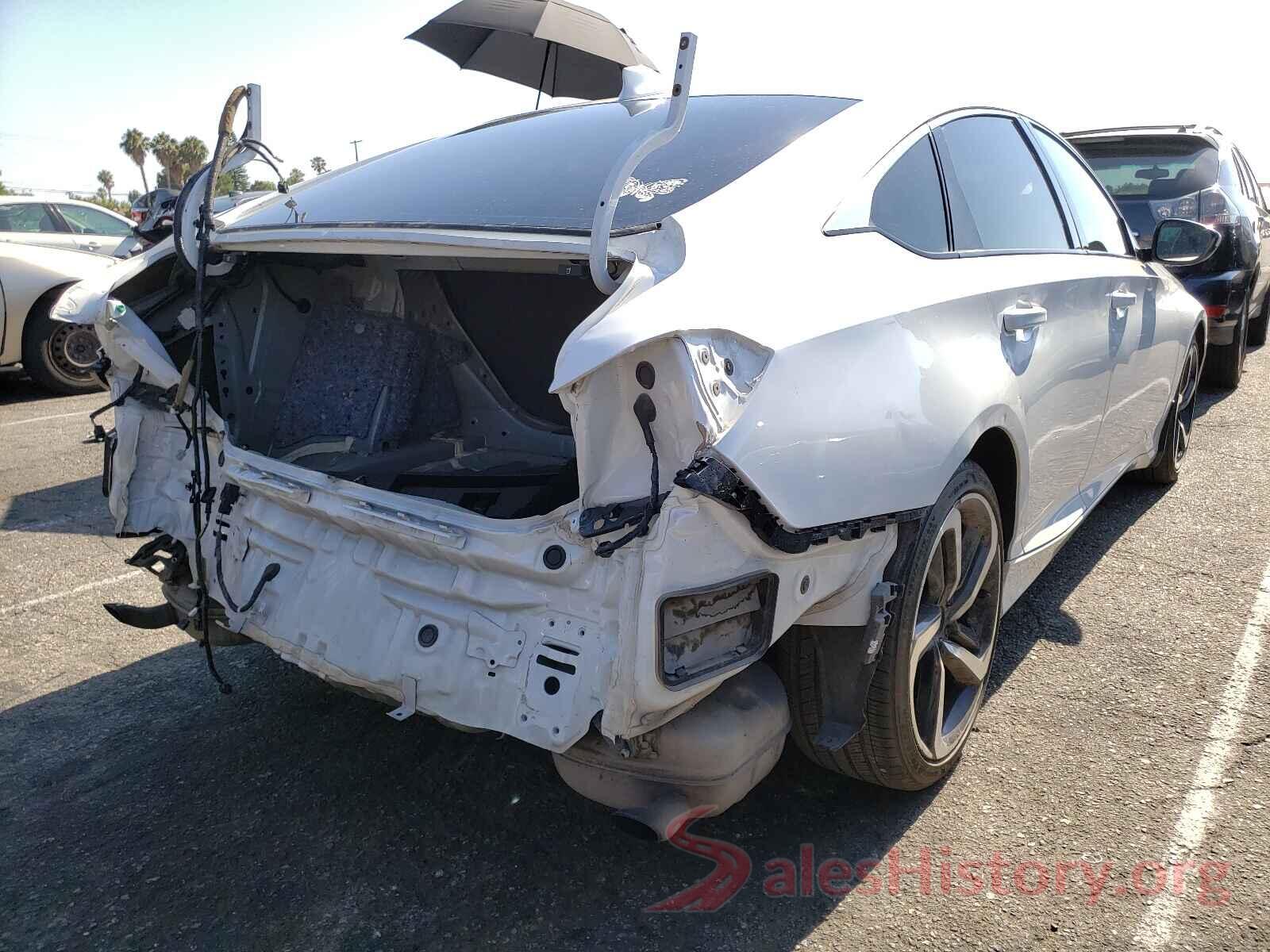 1HGCV1F35JA159390 2018 HONDA ACCORD