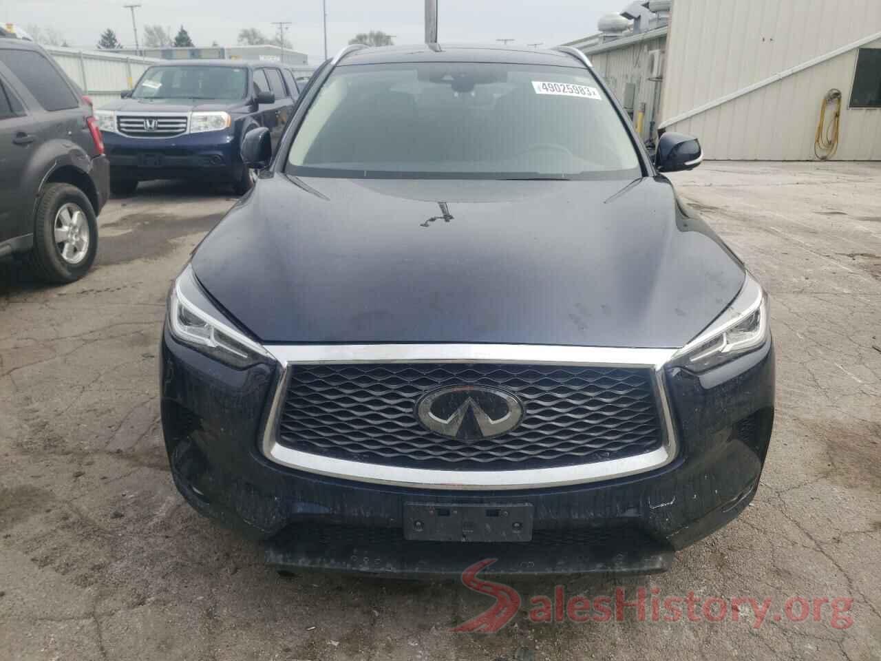 3PCAJ5M37KF100121 2019 INFINITI QX50