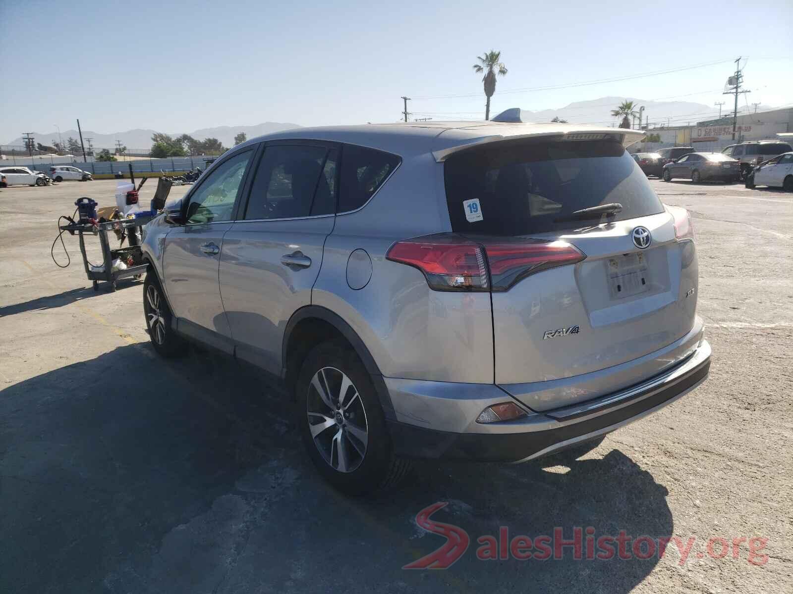 2T3WFREV1JW425502 2018 TOYOTA RAV4