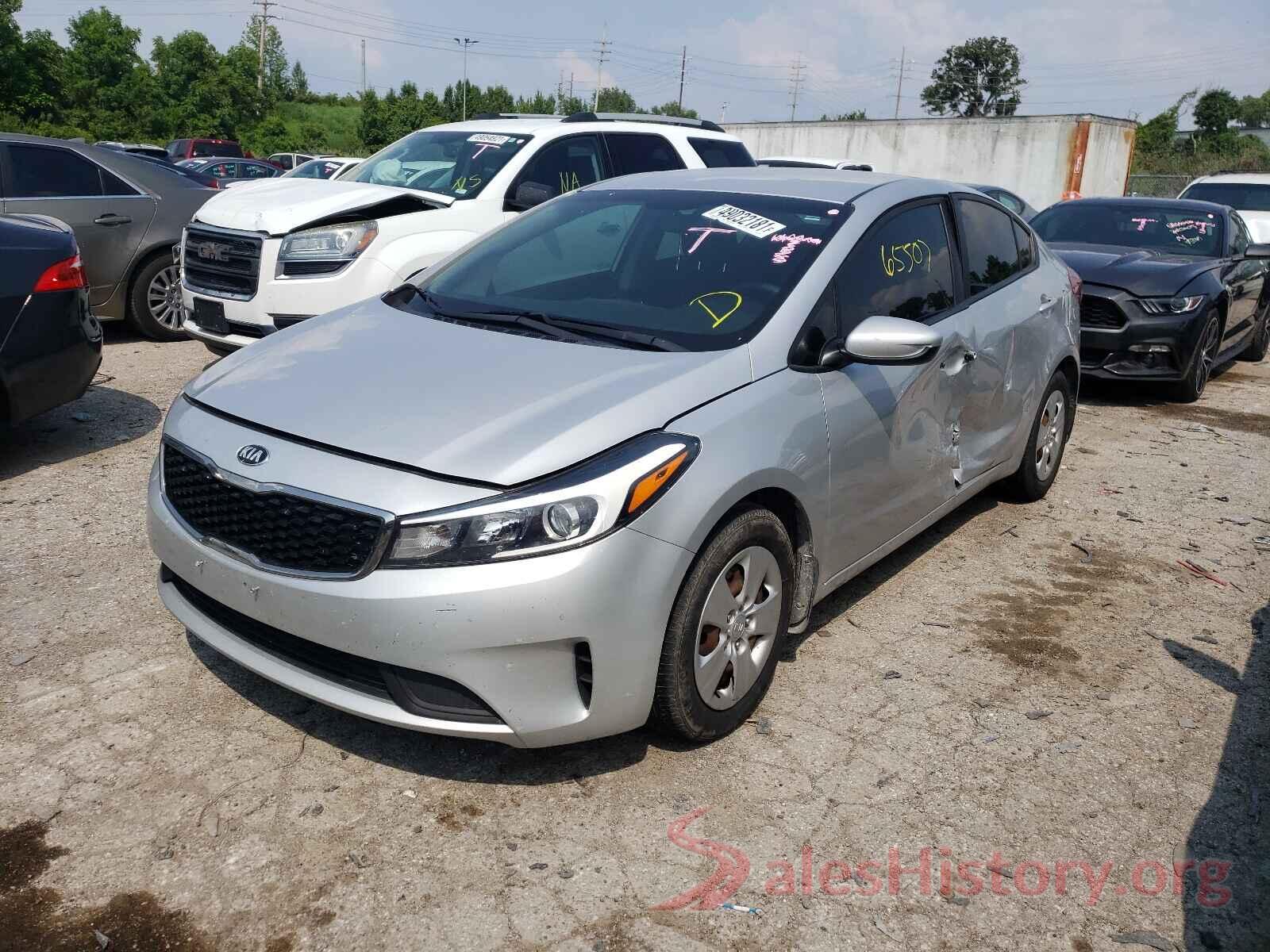 3KPFK4A77HE028369 2017 KIA FORTE