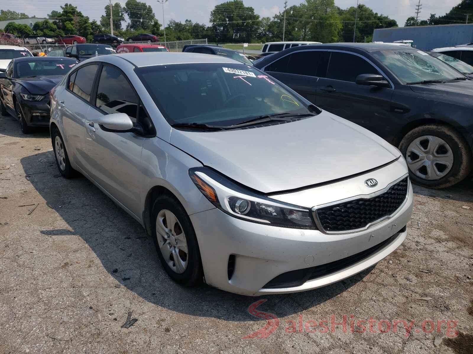 3KPFK4A77HE028369 2017 KIA FORTE