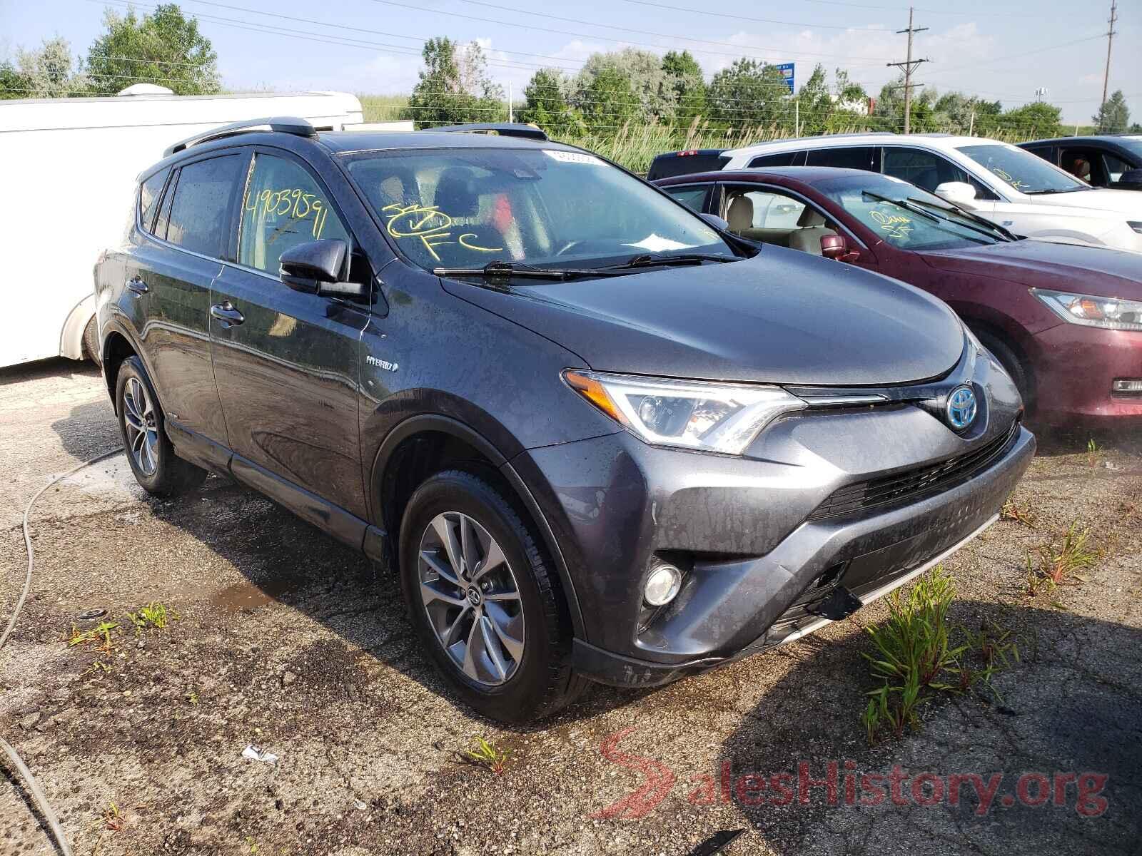 JTMRJREV7HD080916 2017 TOYOTA RAV4