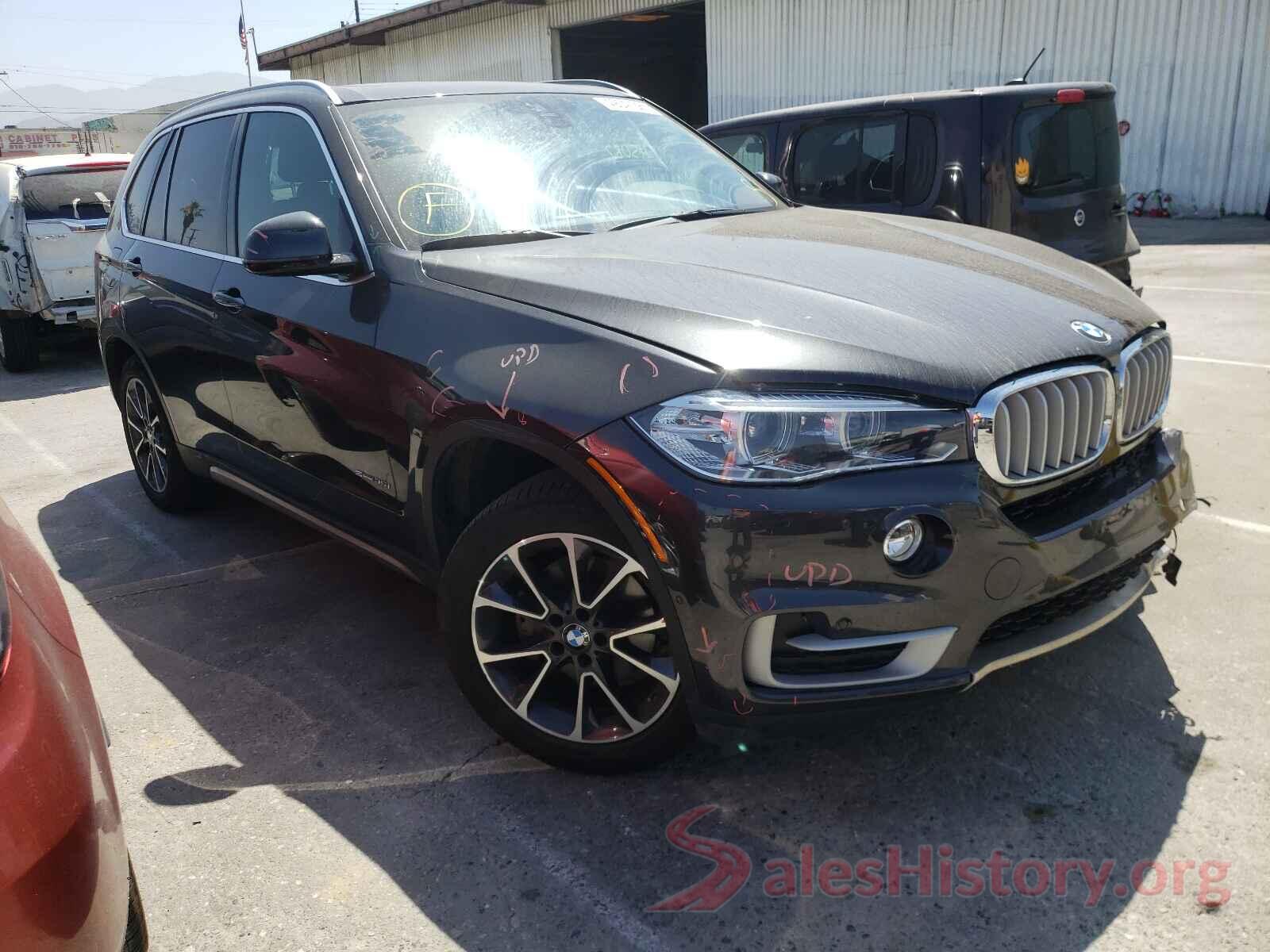 5UXKR2C52J0Z15904 2018 BMW X5