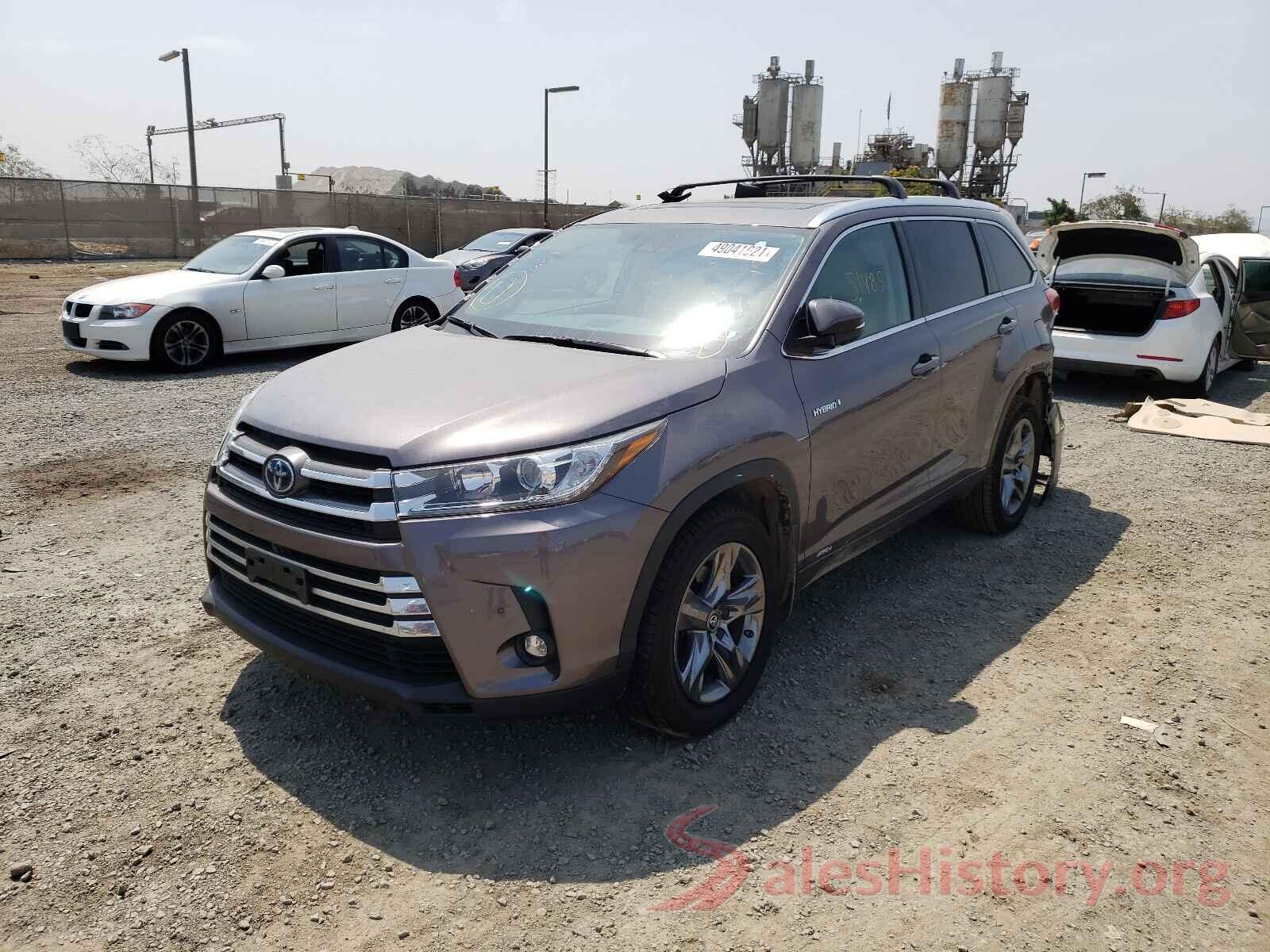 5TDDGRFH9KS060972 2019 TOYOTA HIGHLANDER