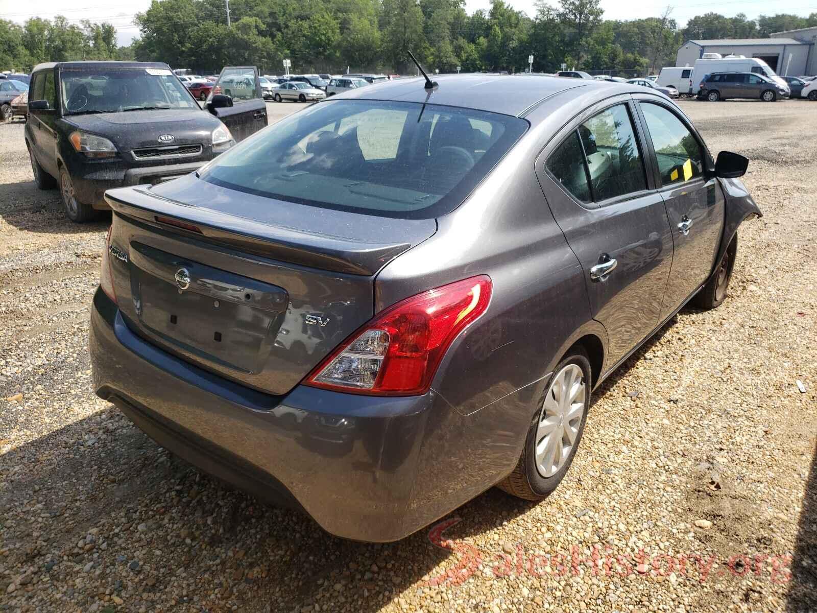 3N1CN7AP3KL864780 2019 NISSAN VERSA