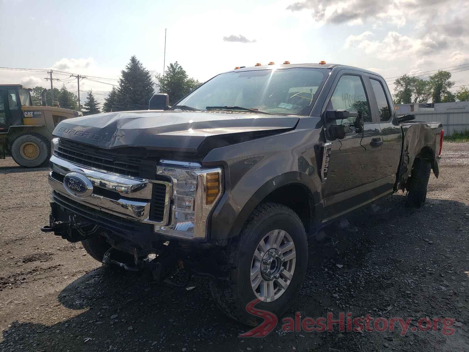 1FT8X3B6XJEC85800 2018 FORD F350