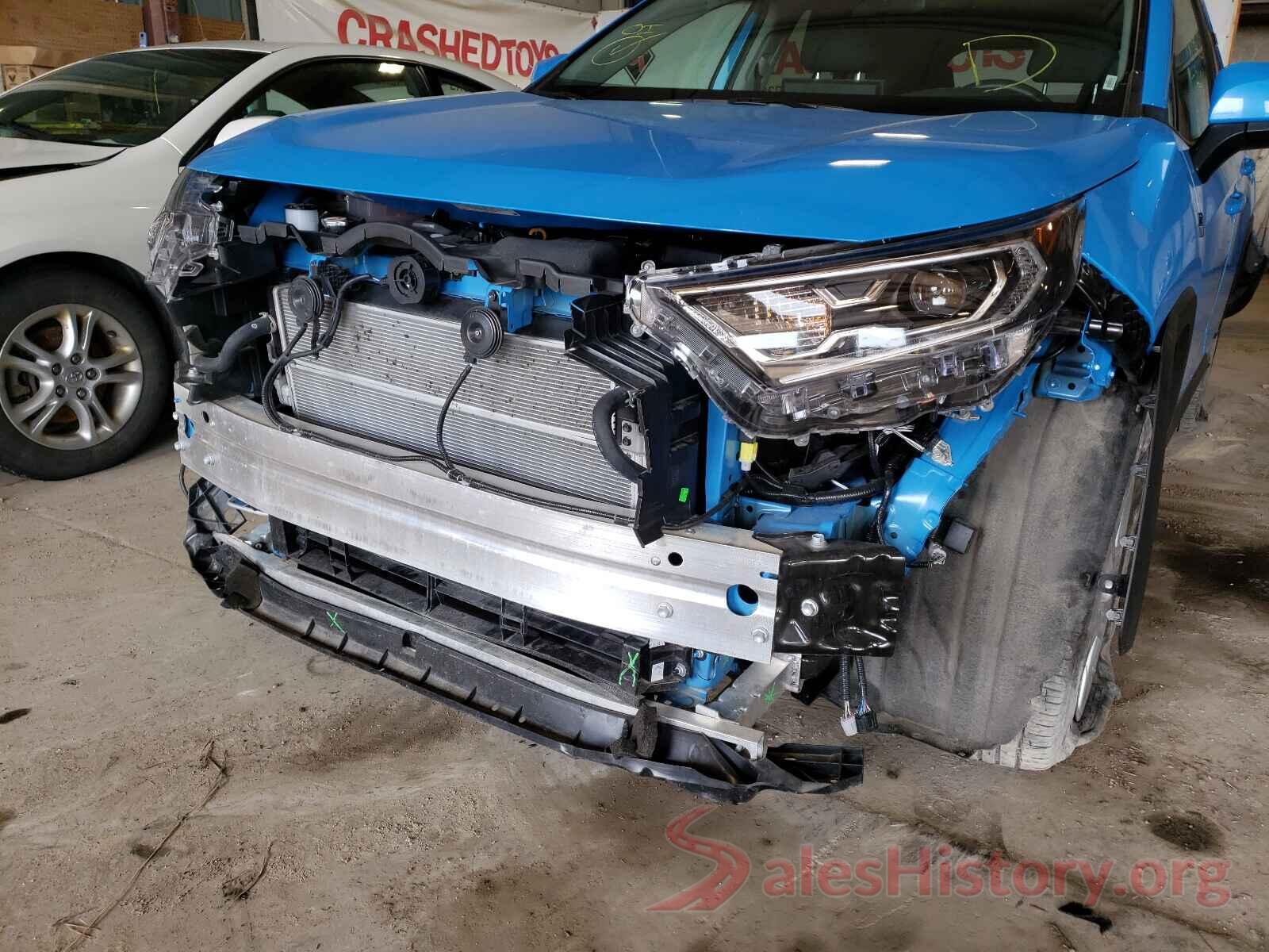 2T3R6RFV9MW009715 2021 TOYOTA RAV4